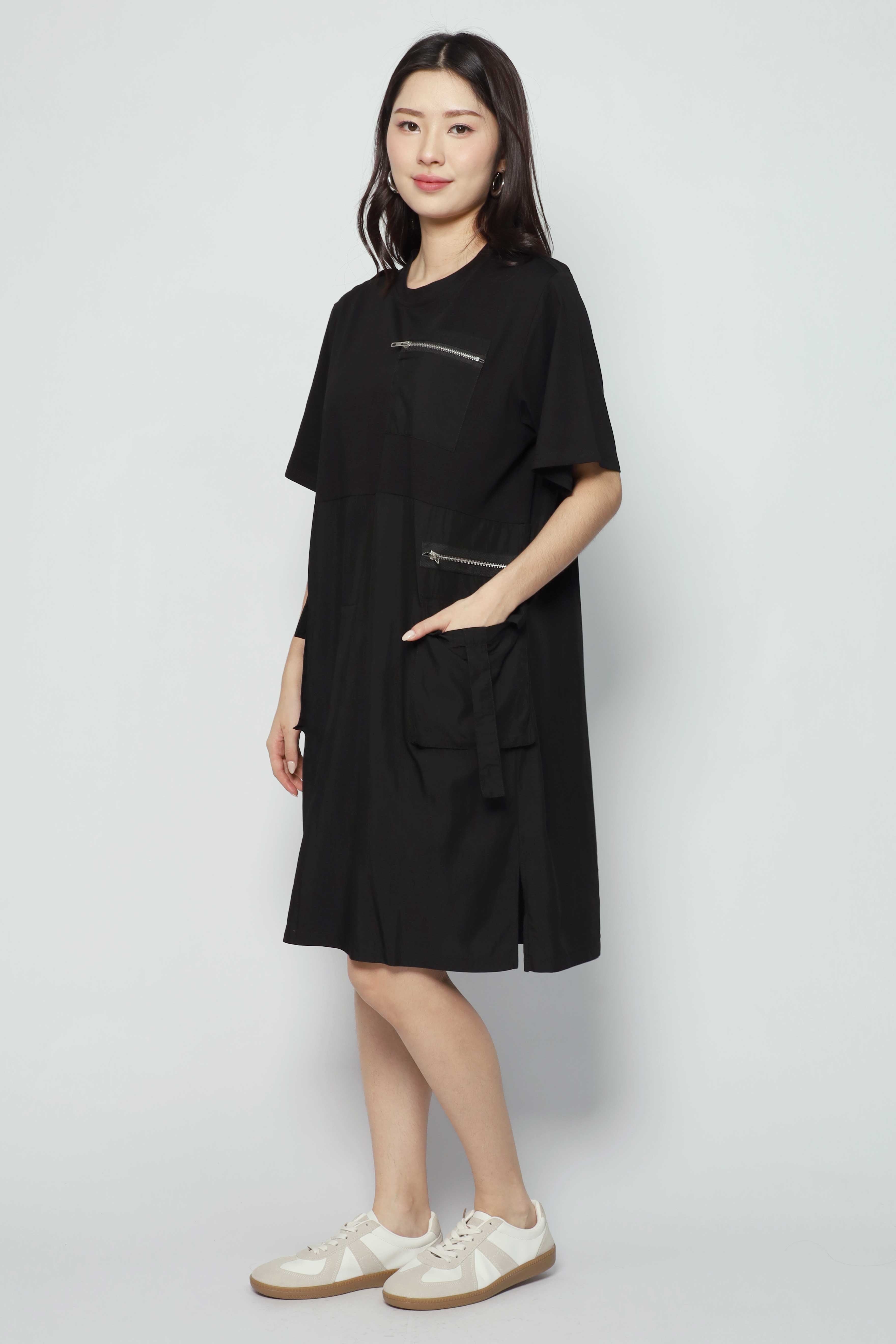 Goldie Zipper Dress in Black