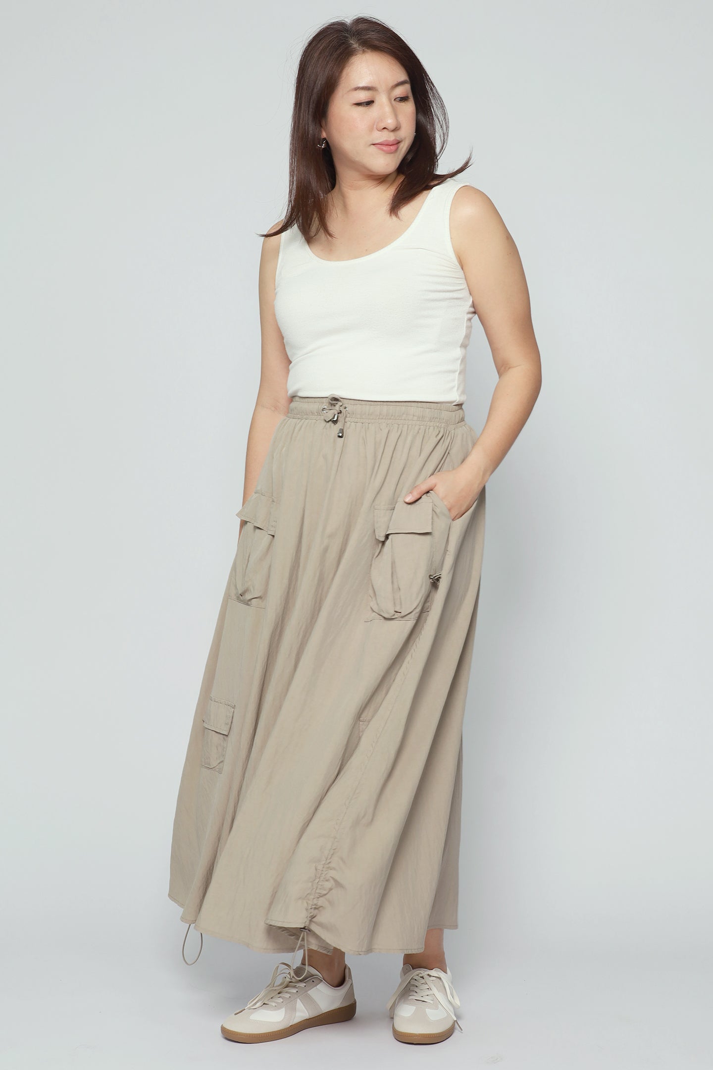 Hyuna Cargo Skirt in Khaki