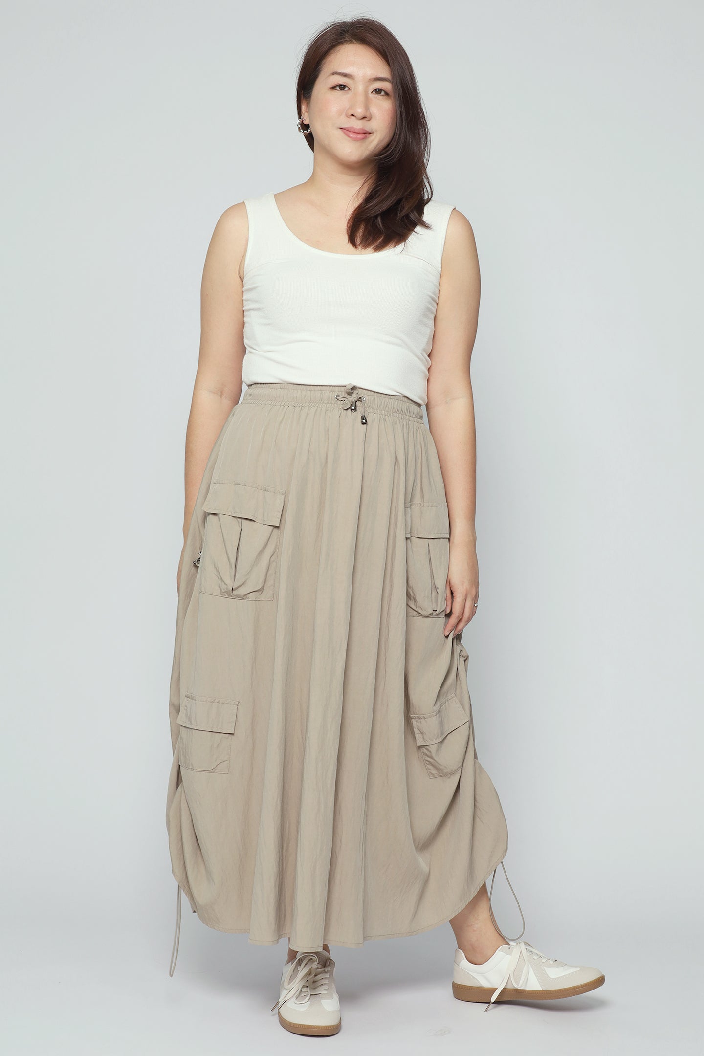 Hyuna Cargo Skirt in Khaki