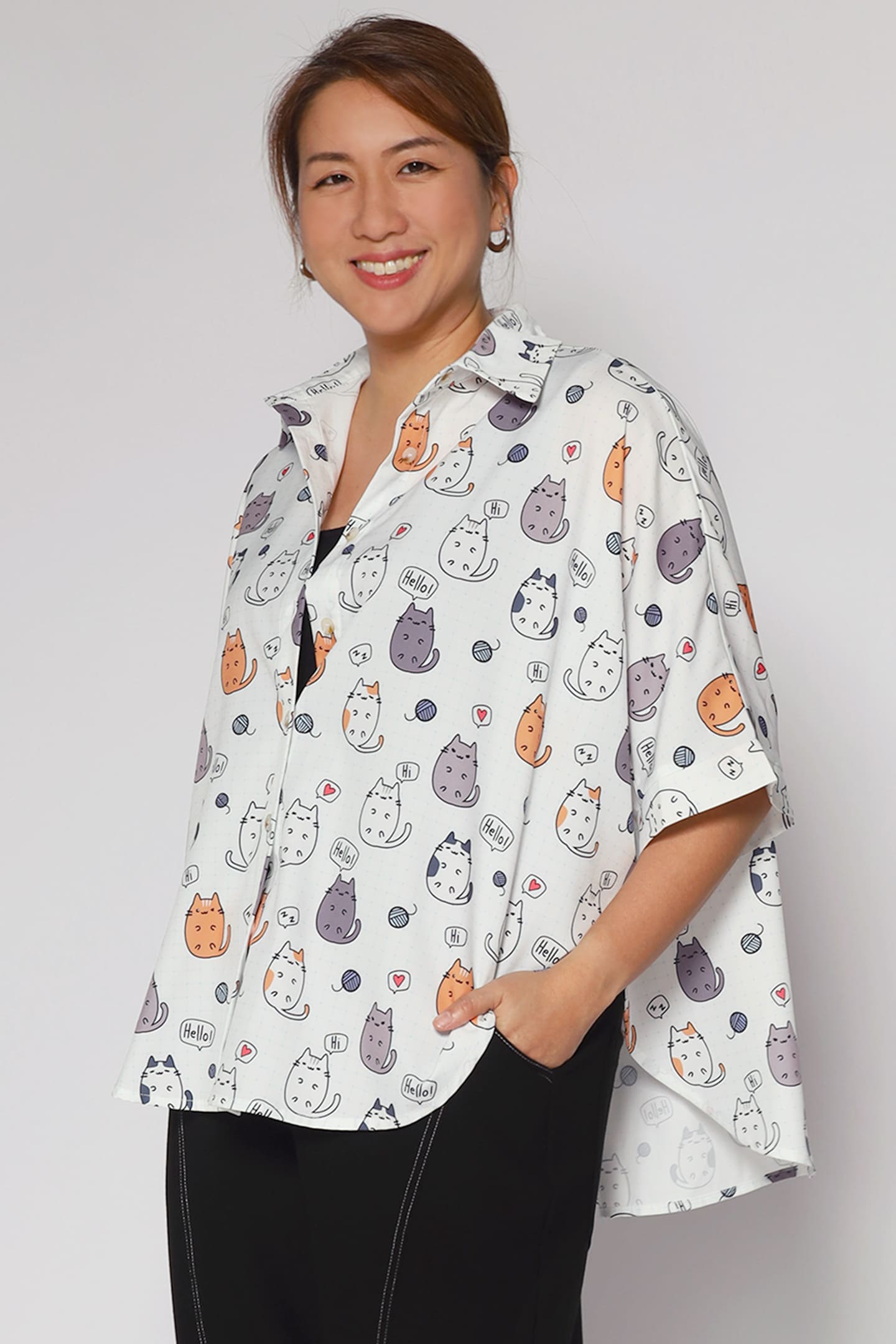 Hans Shirt in Hello Kitty