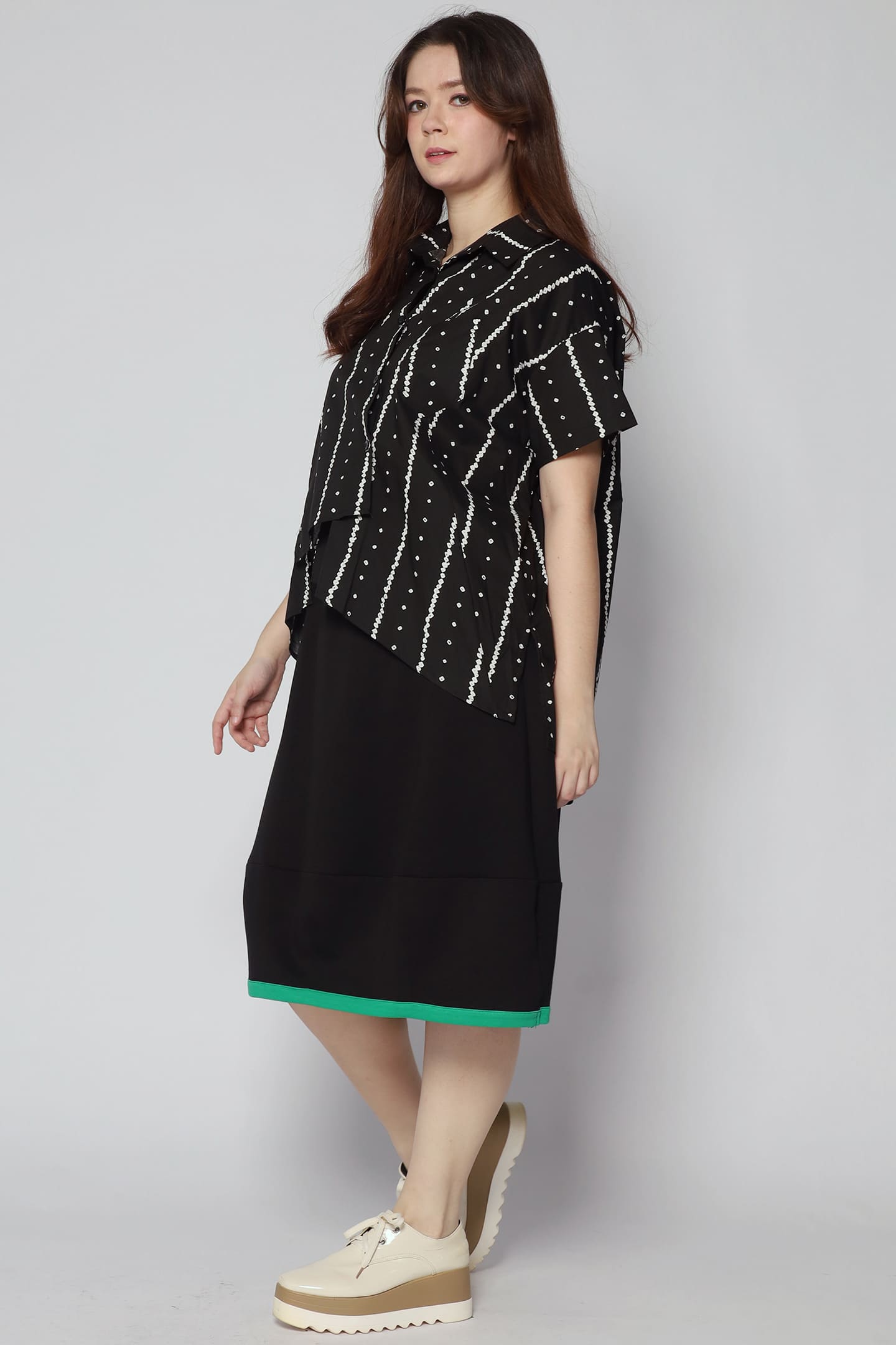 Backorders Heidi Open back Top in Black
