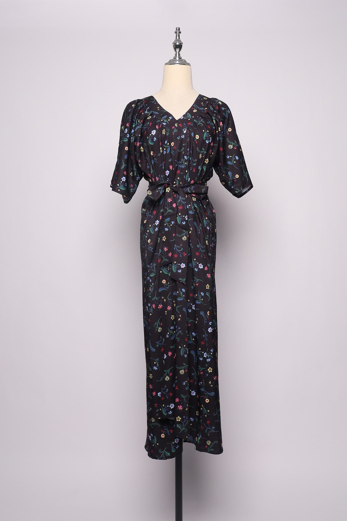 PO - Whitney V Dress in Blossoms