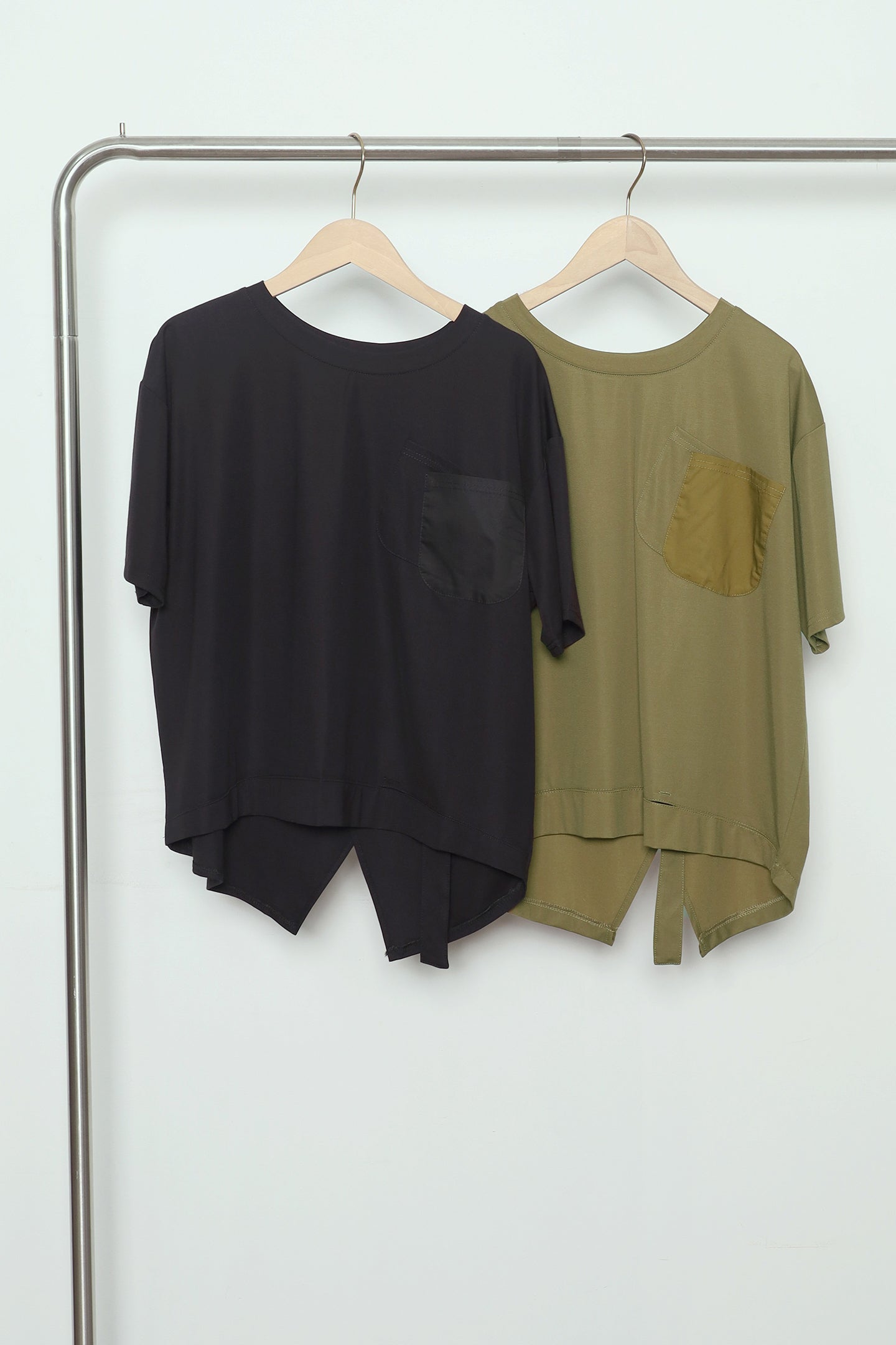 Easy By TE - Joraine Pocket Top in Black