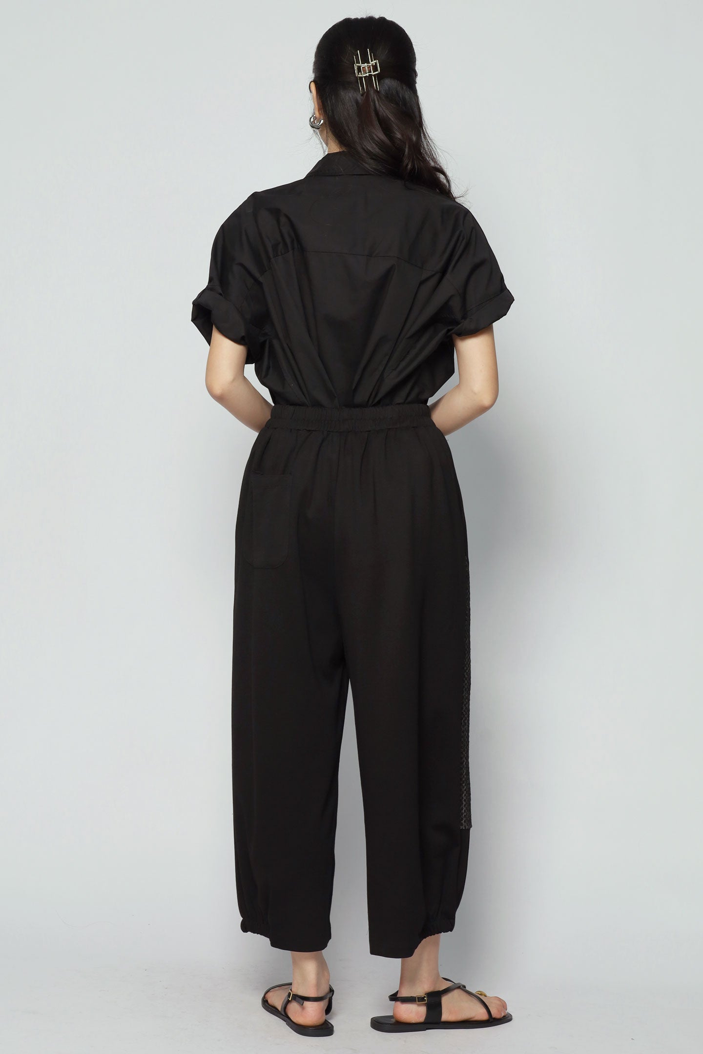 Jimmy Textured Pants in Black