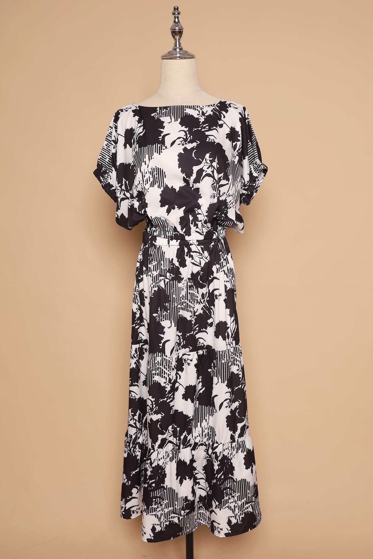 PO - Jolin 2 in 1 Skirt Set in Floral Noir