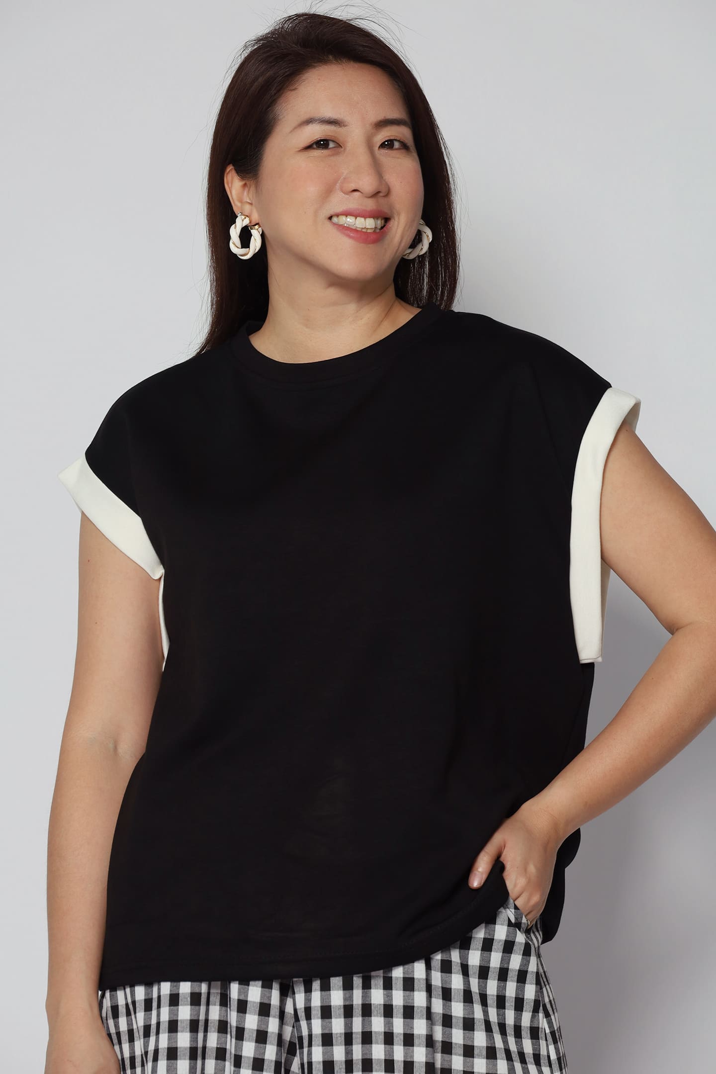 Jun 2 in 1 Top and Checkered Culottes Set