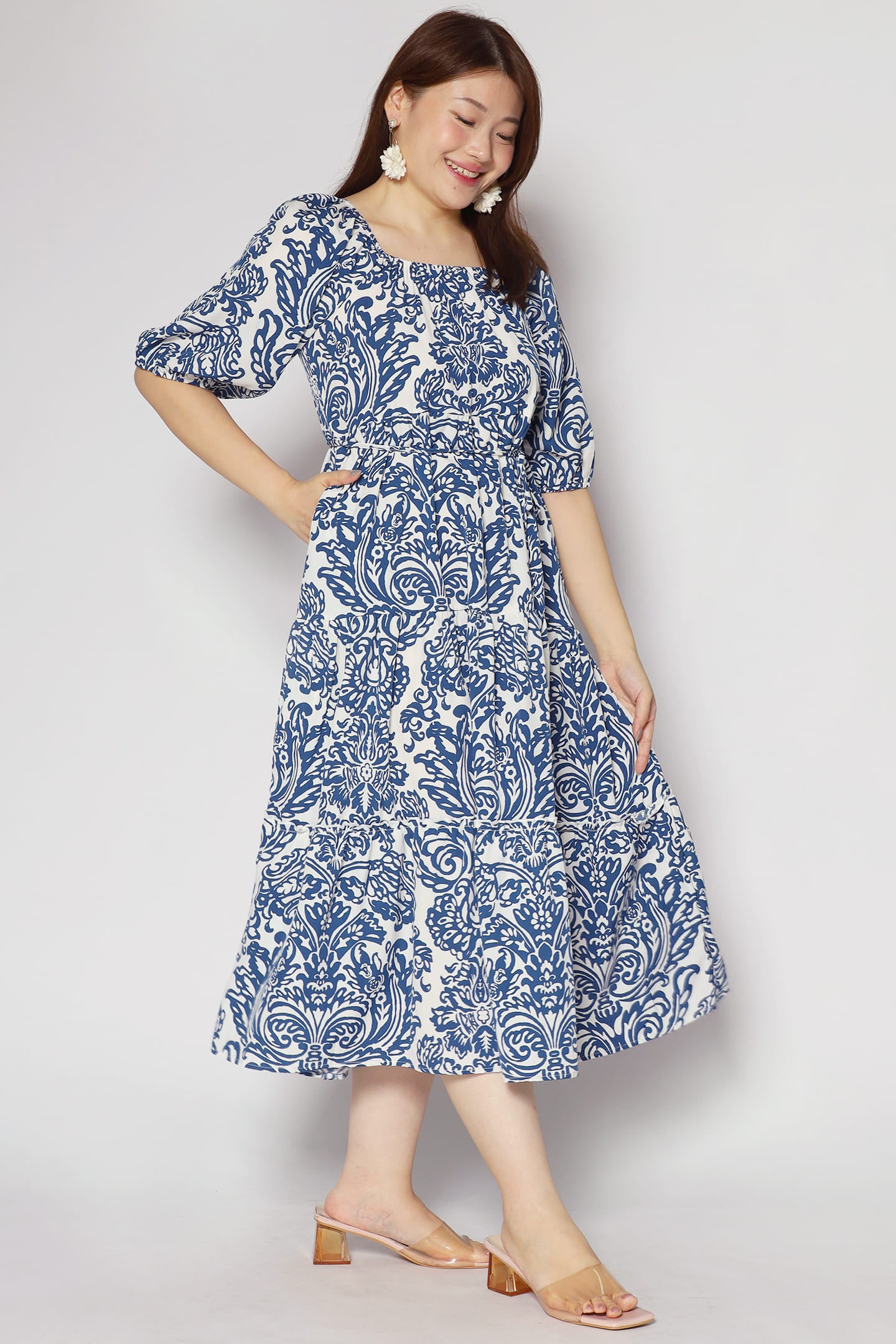 Kerra Dress in Bluelit Blooms