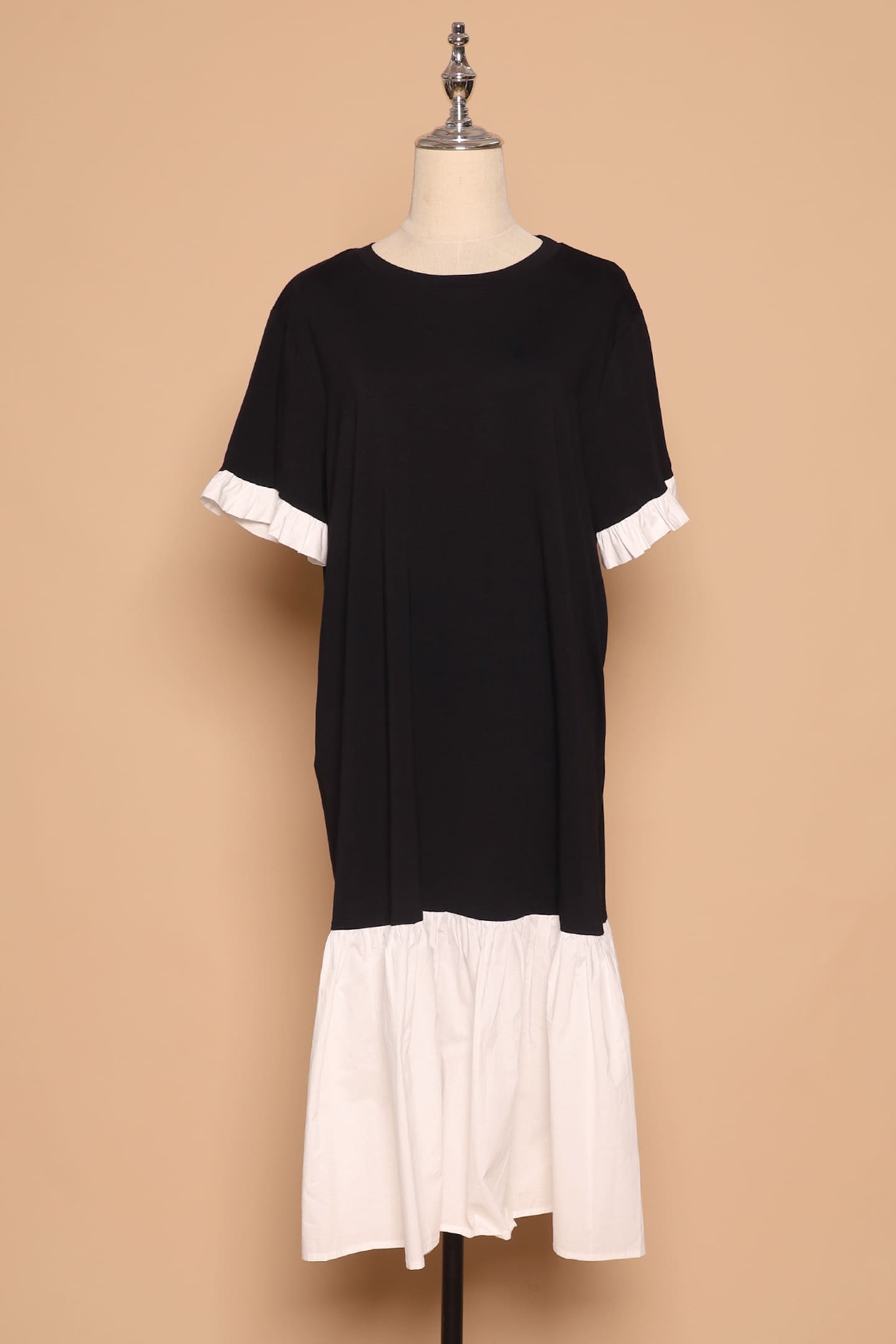 PO - Krista Dress in Black White