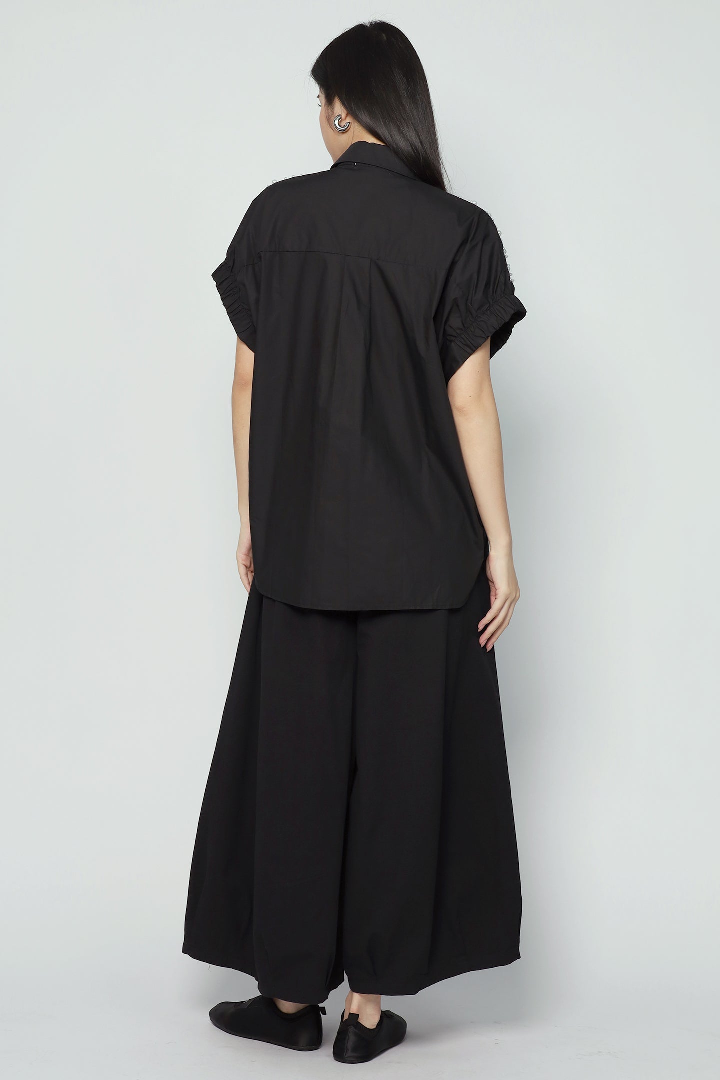 Ling Pearl Top in Black