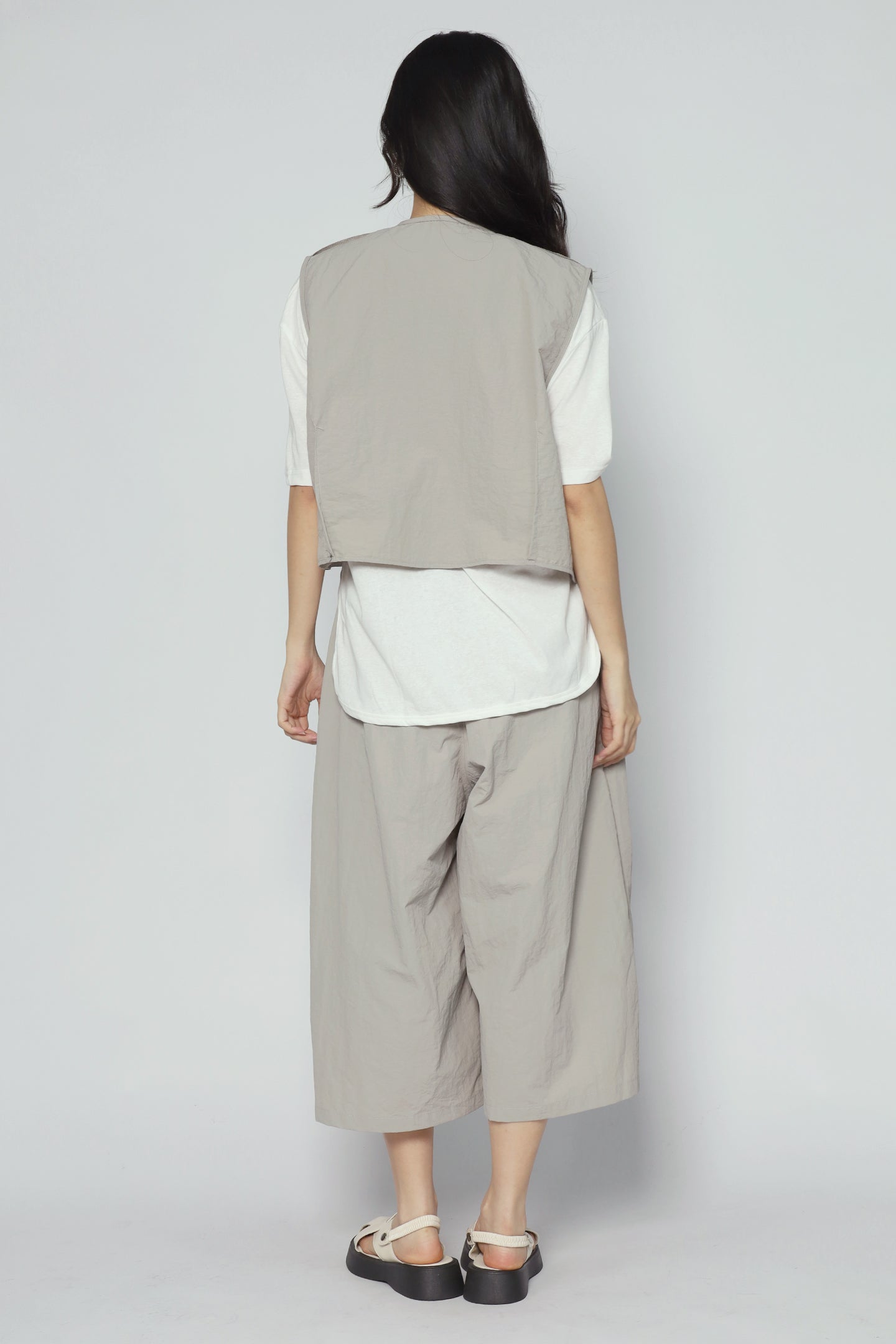 Backorders Laia 3 in 1 Vest Top and Pants Set in Grey White