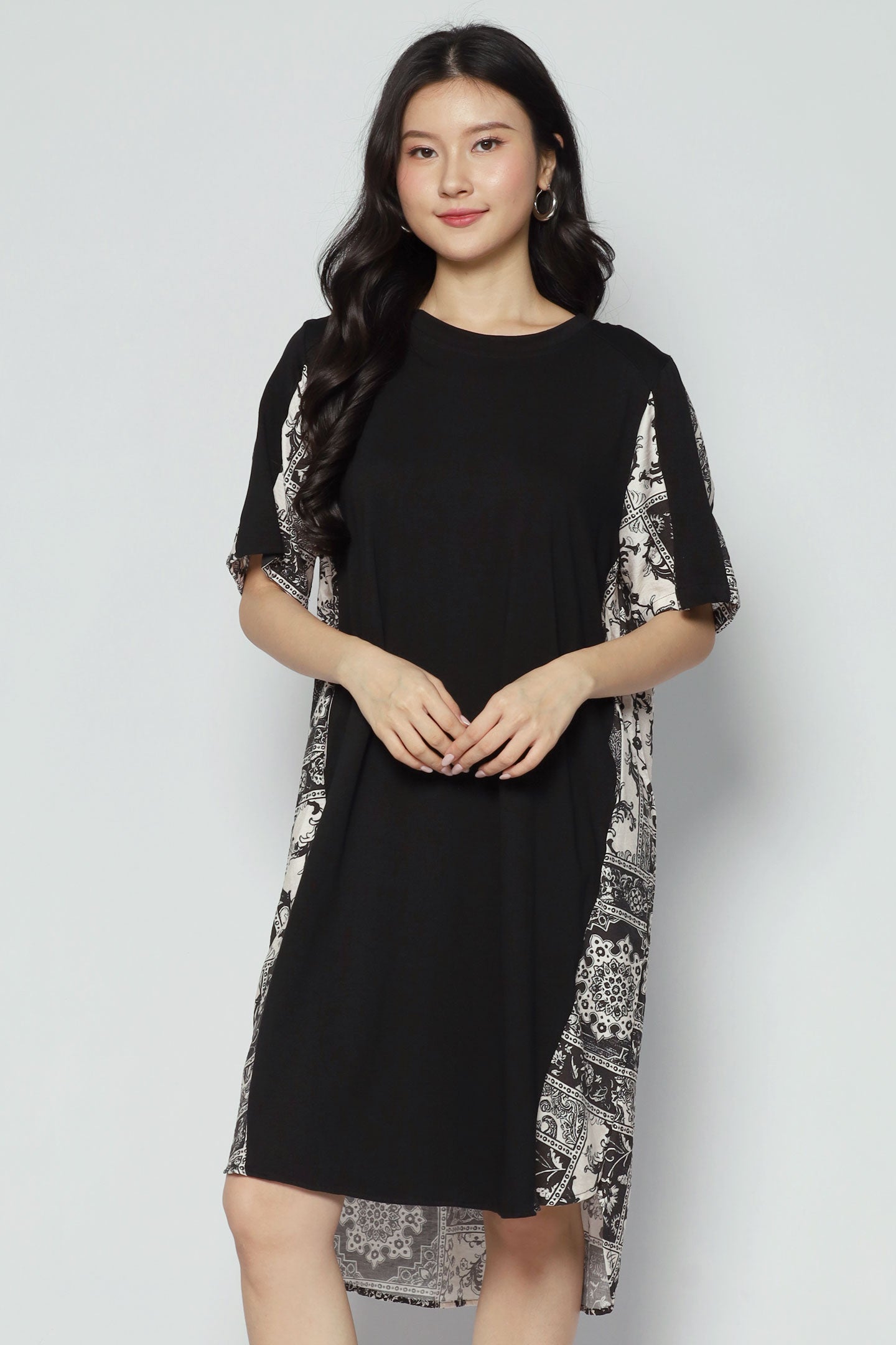 Lee Dress in Monochrome Paisley