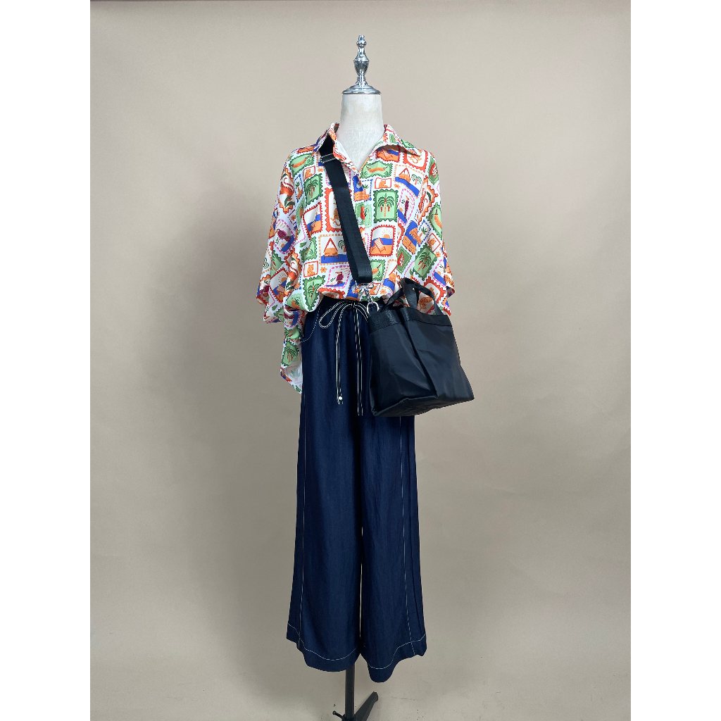 [SALE] Lins Tote Bag in Black