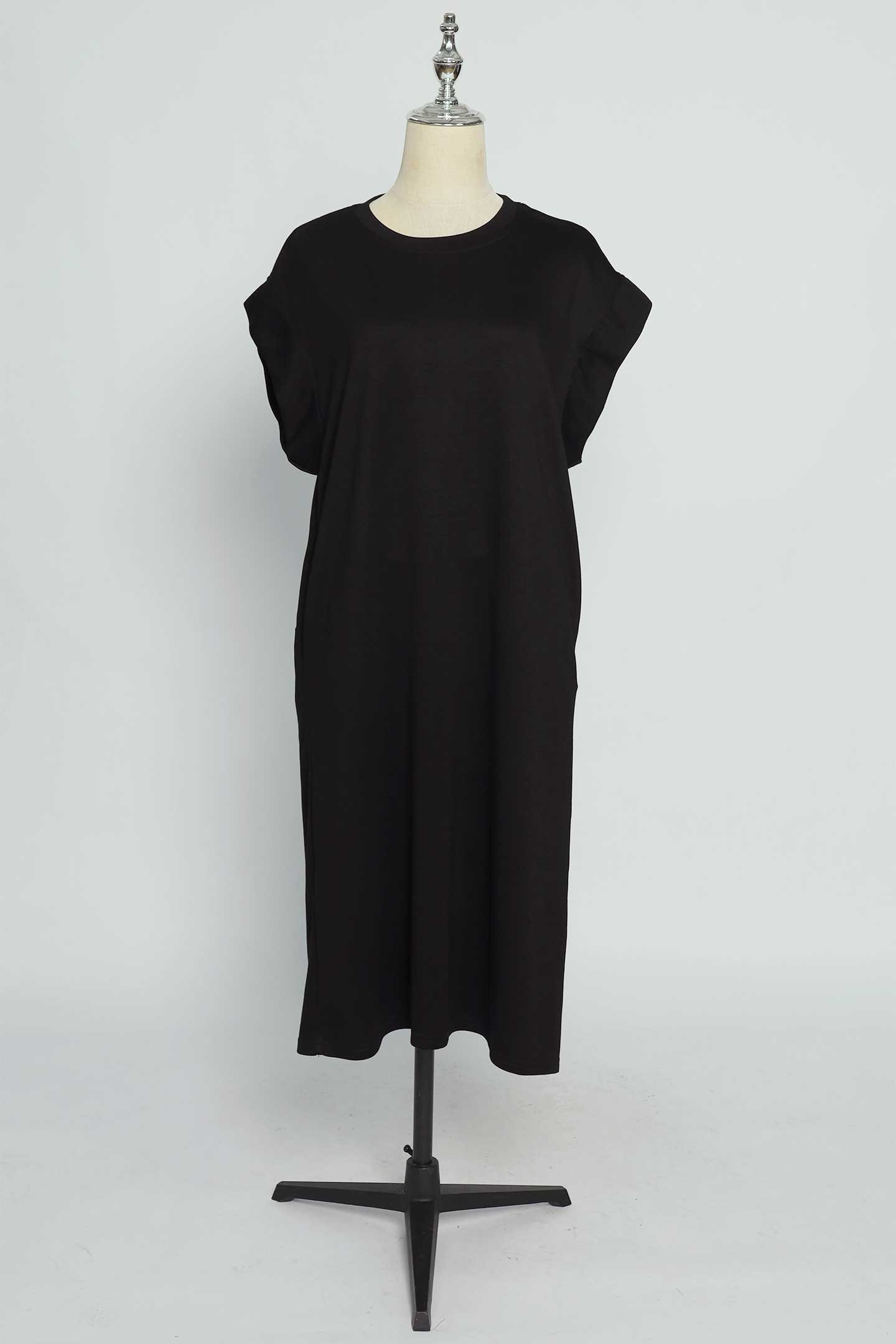 PO - Lunet Dress in Black