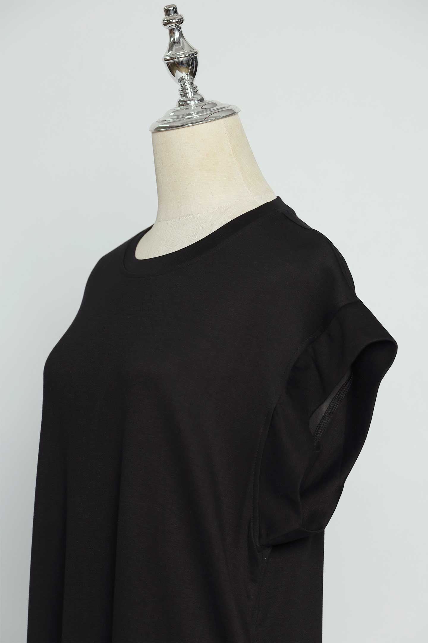 PO - Lunet Dress in Black