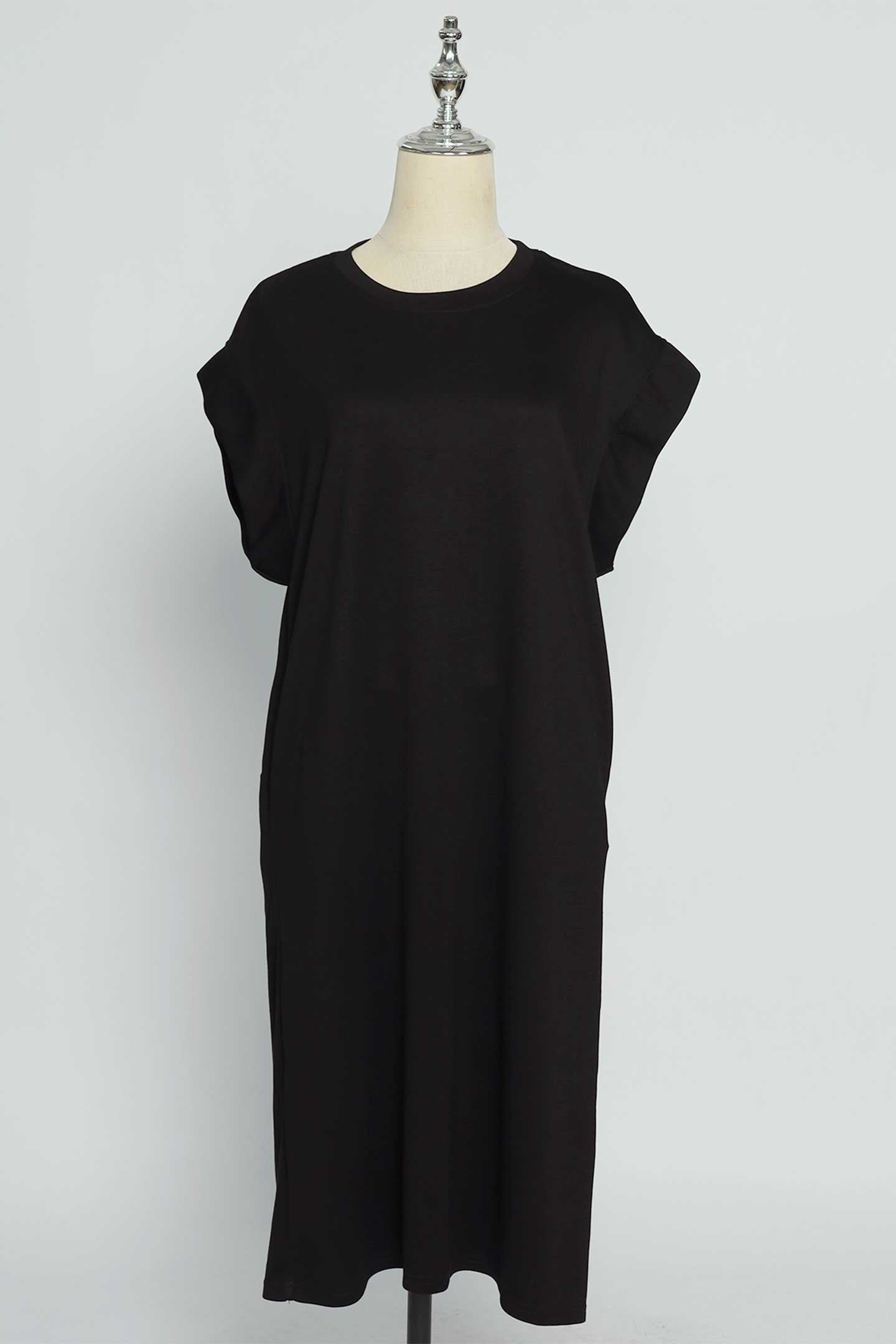 PO - Lunet Dress in Black