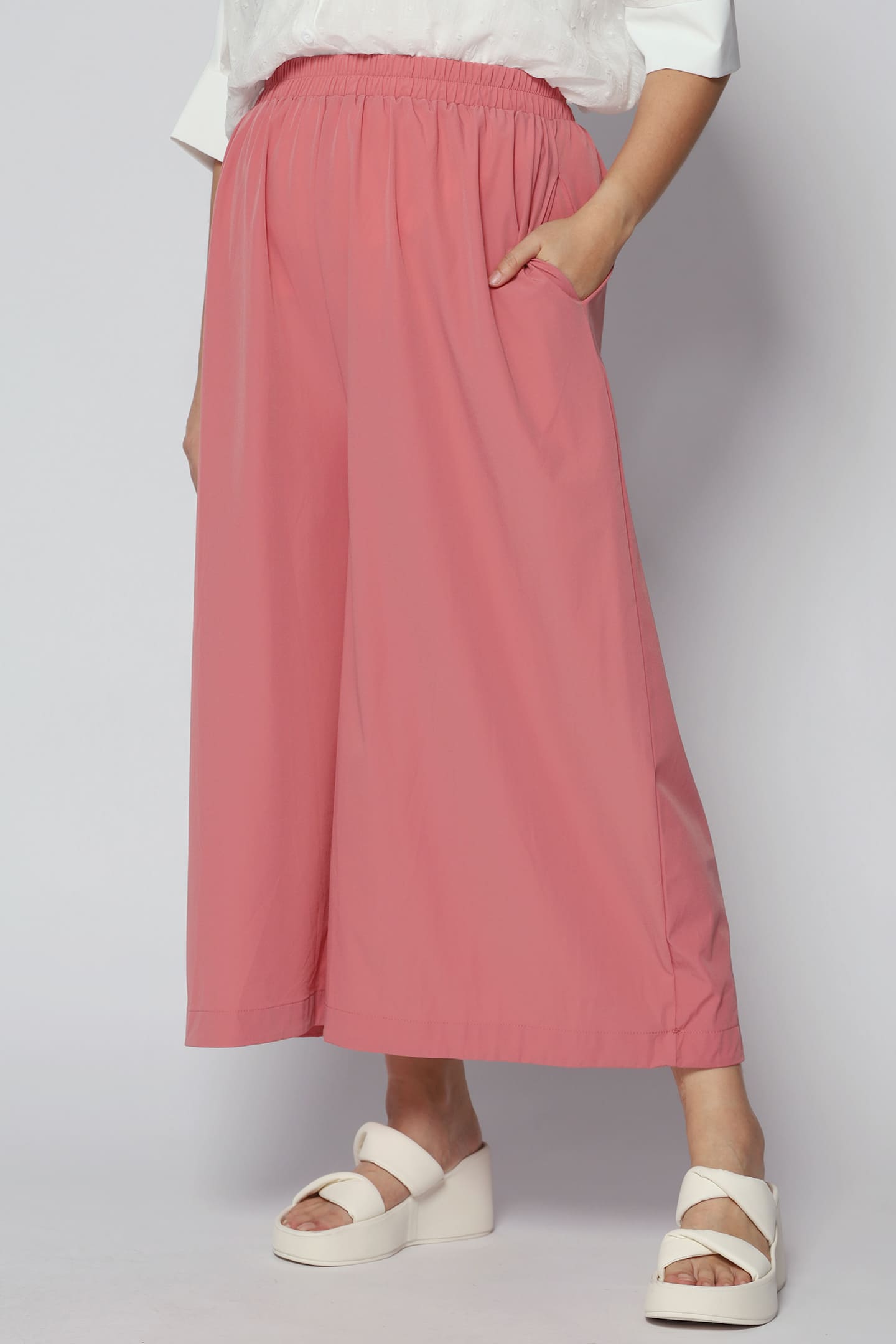 Backorders Nellie Culottes in Pink