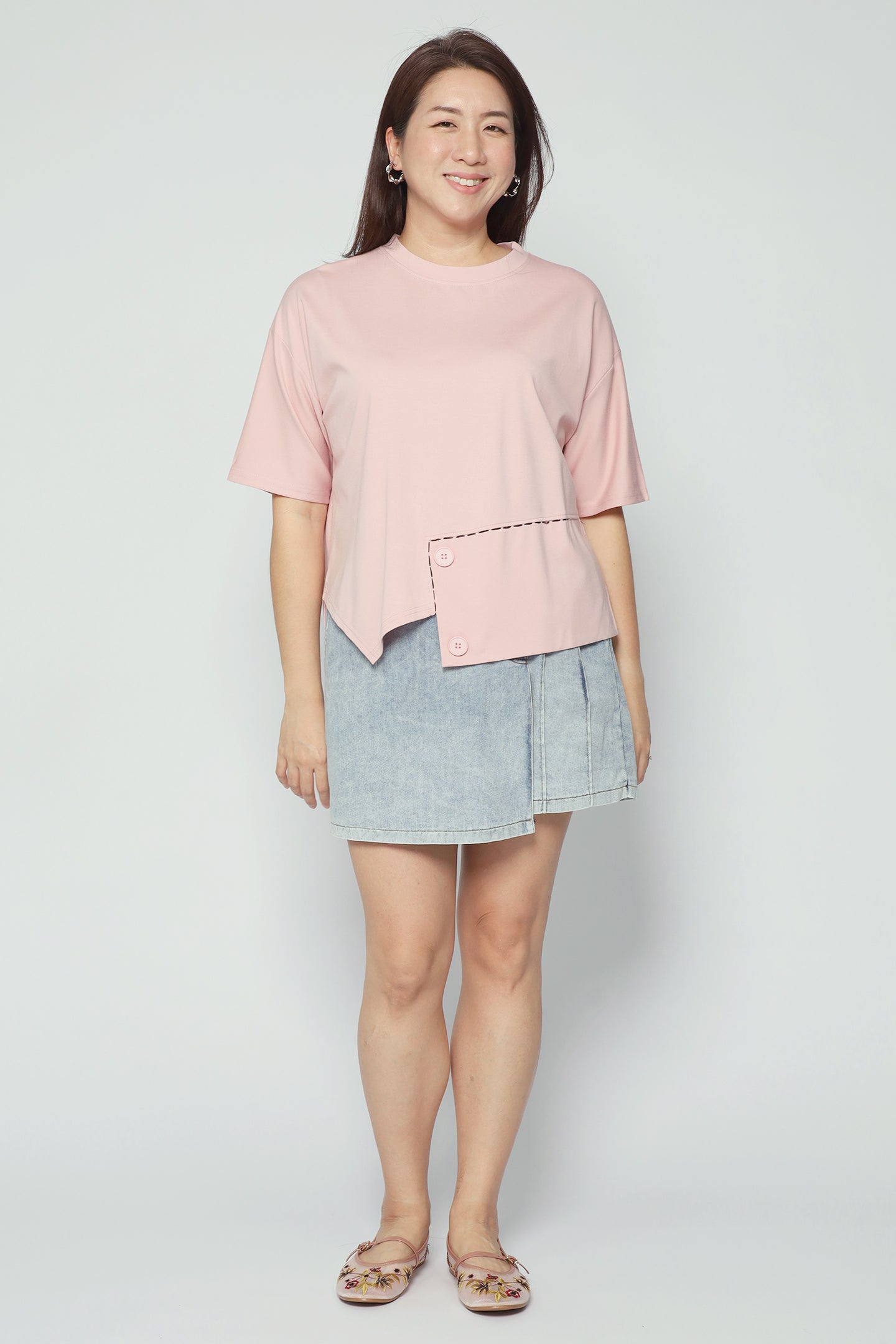 Easy By TE - Peiling Button Top in Baby Pink
