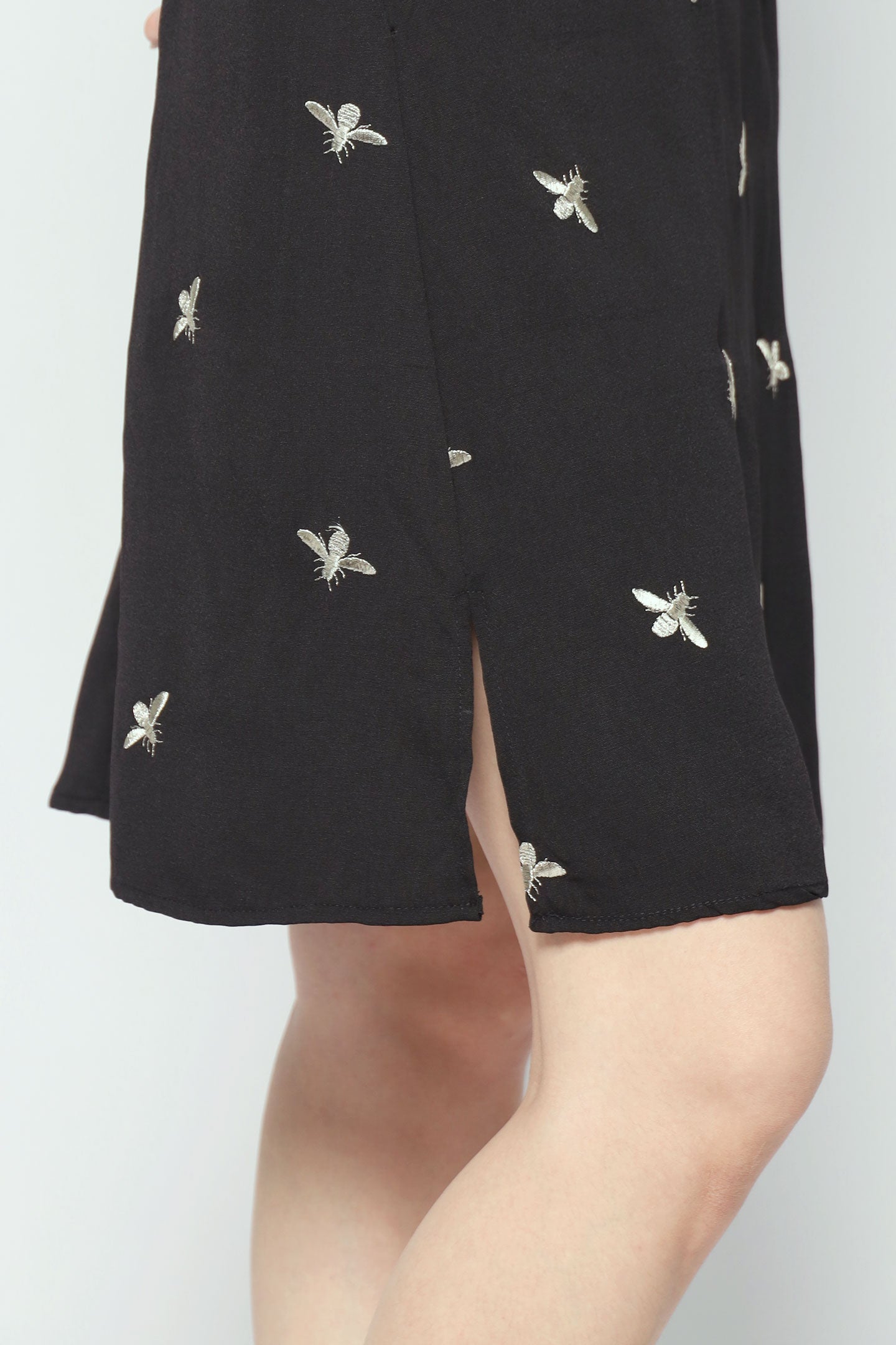 Penn Dress in Champagne Bee