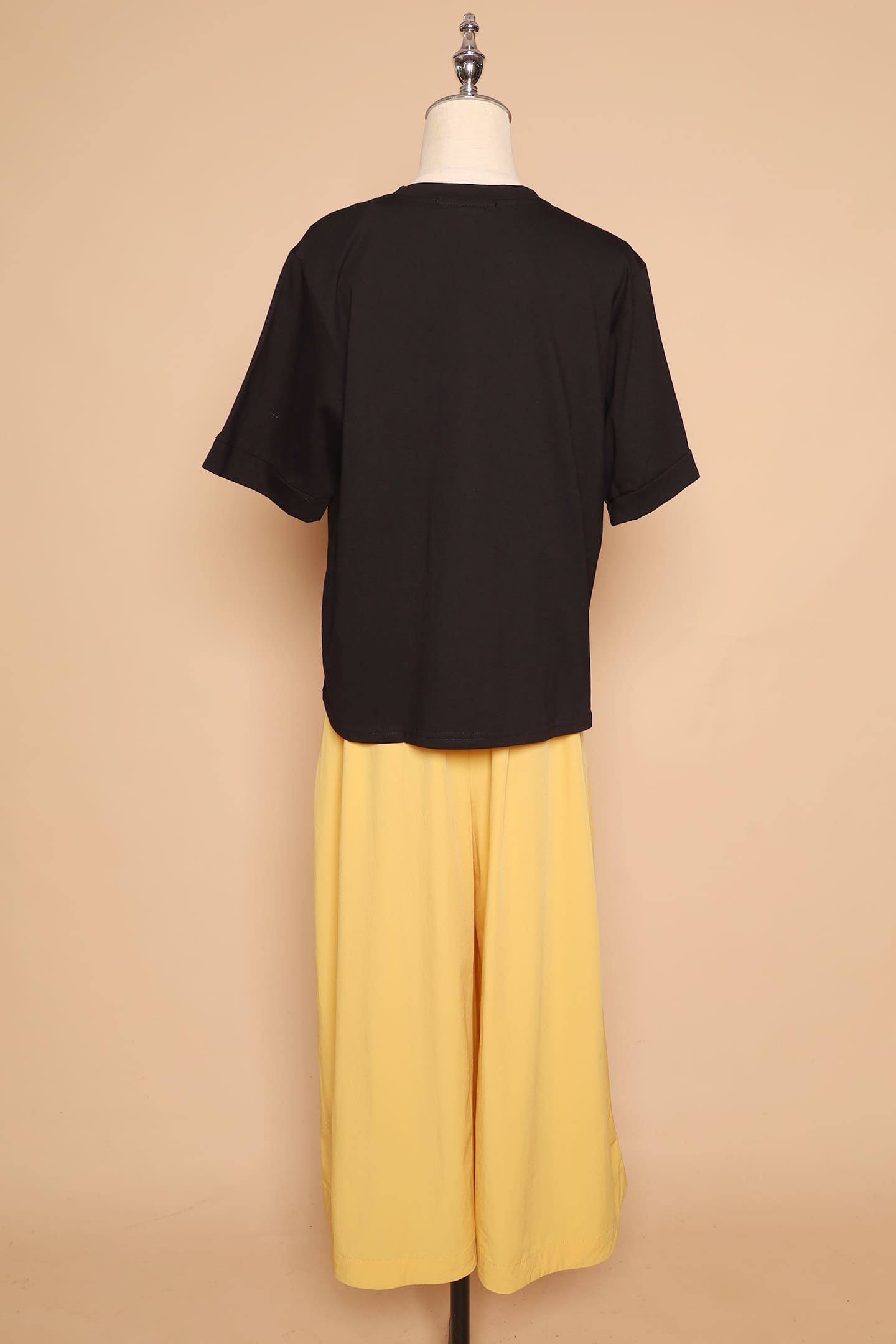 PO - Picnic at the Park Embroidered Top