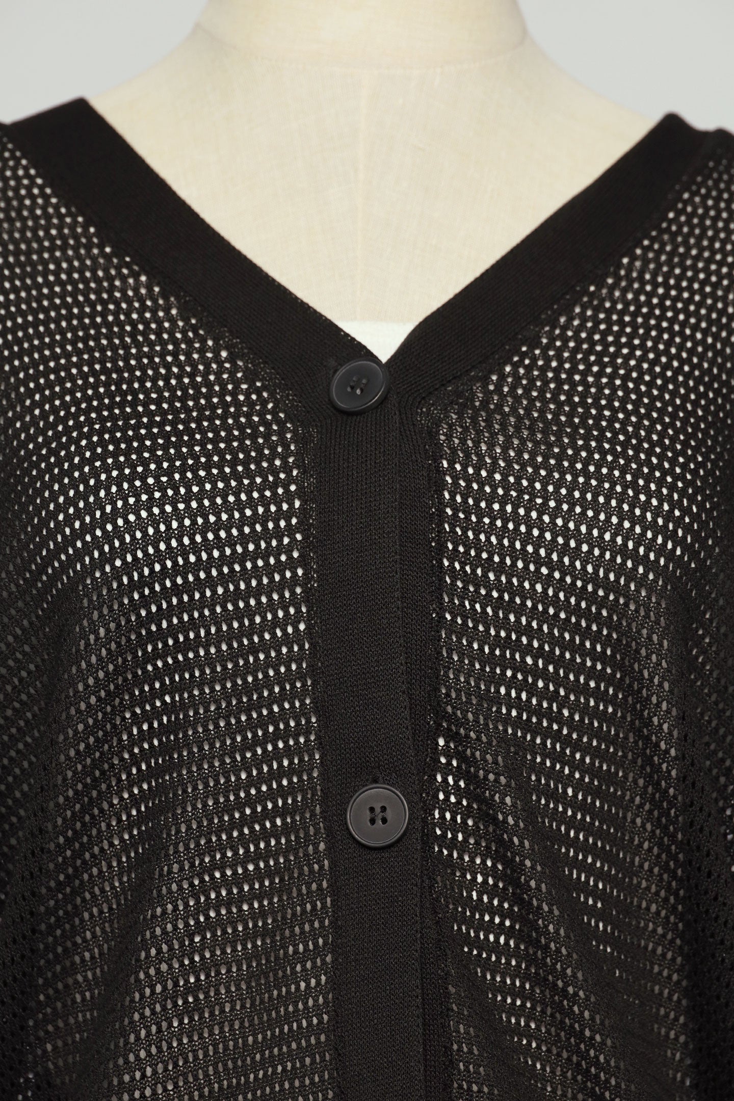 PO - Qiana Cardigan in Black