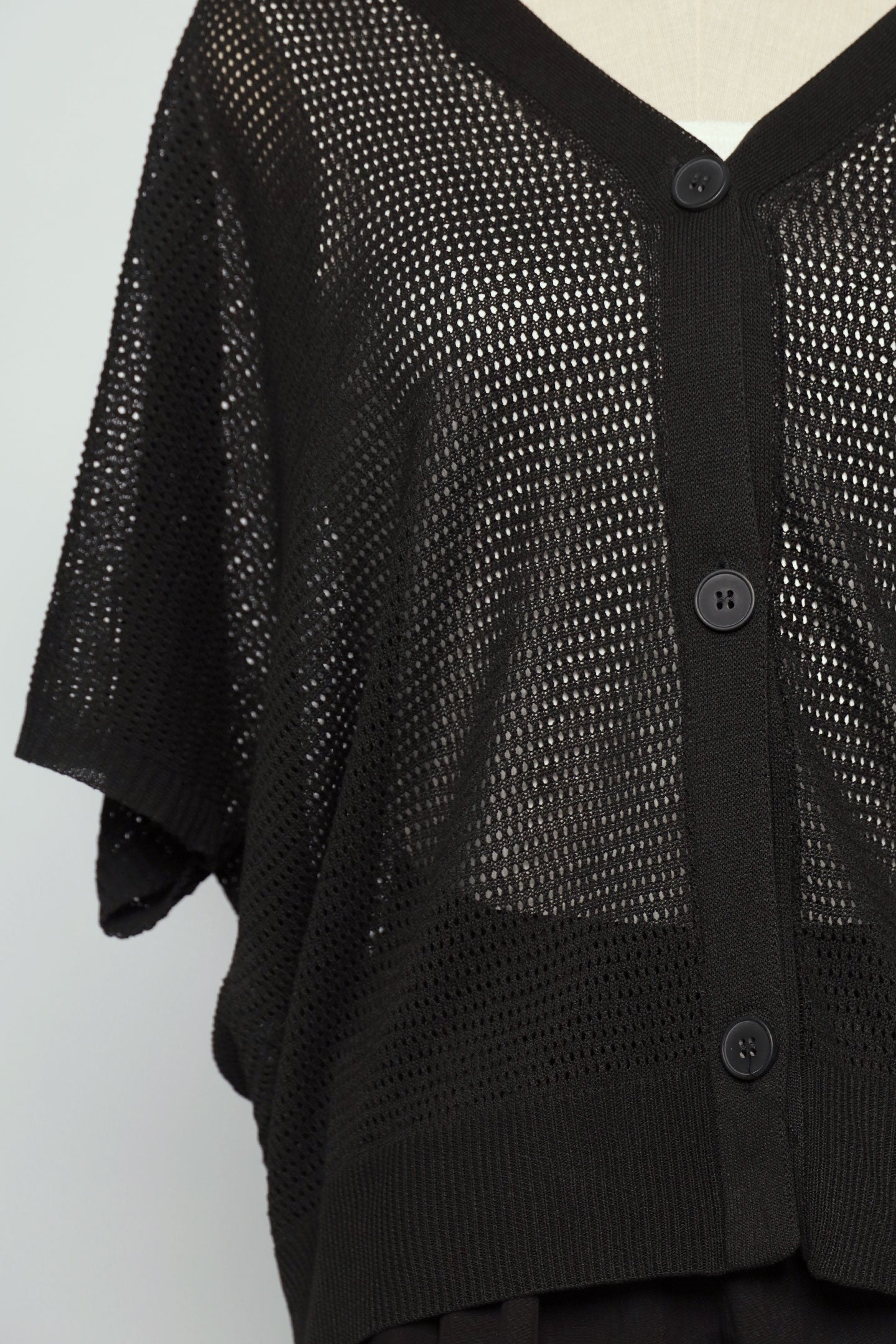 PO - Qiana Cardigan in Black