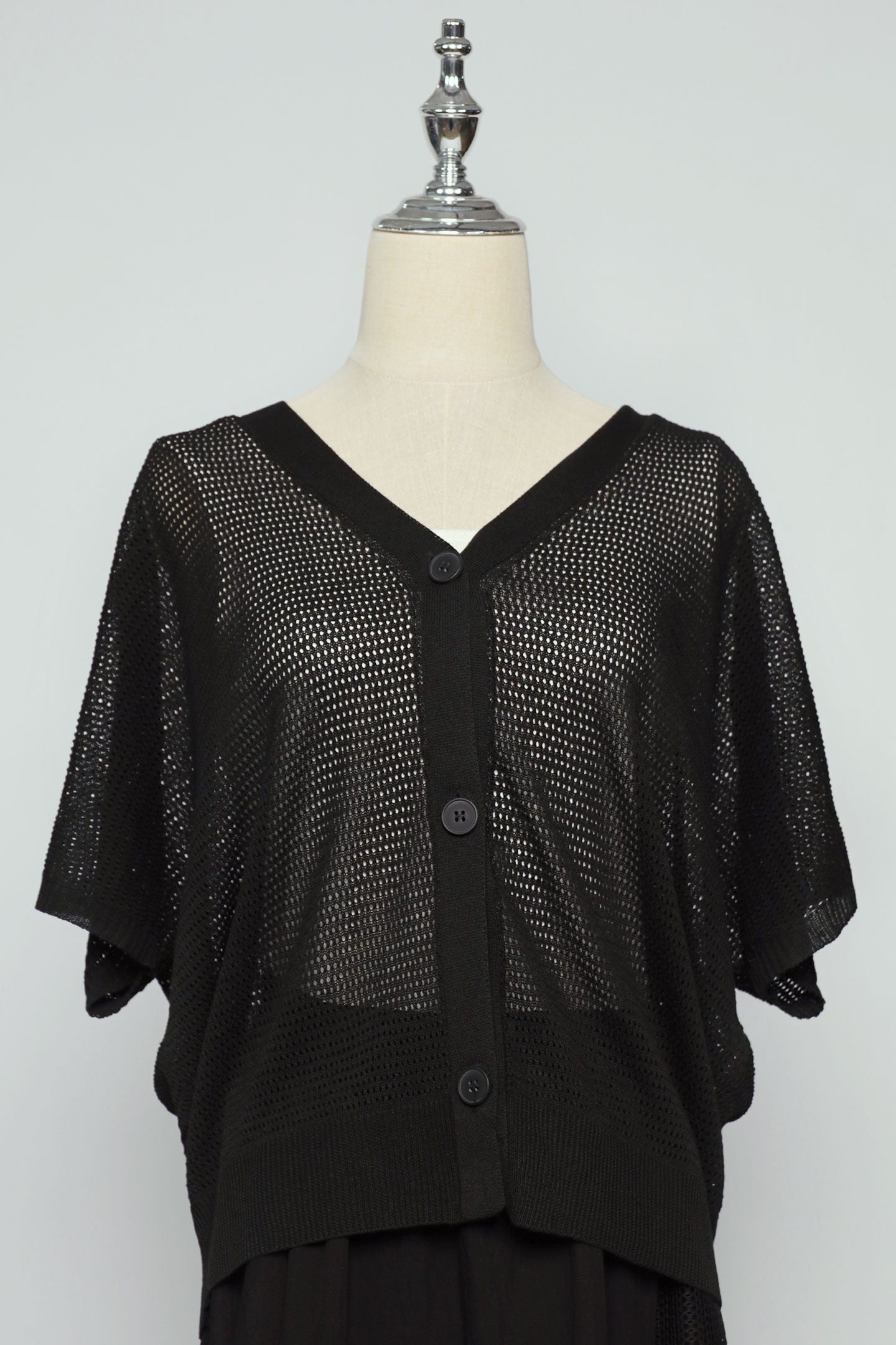 PO - Qiana Cardigan in Black