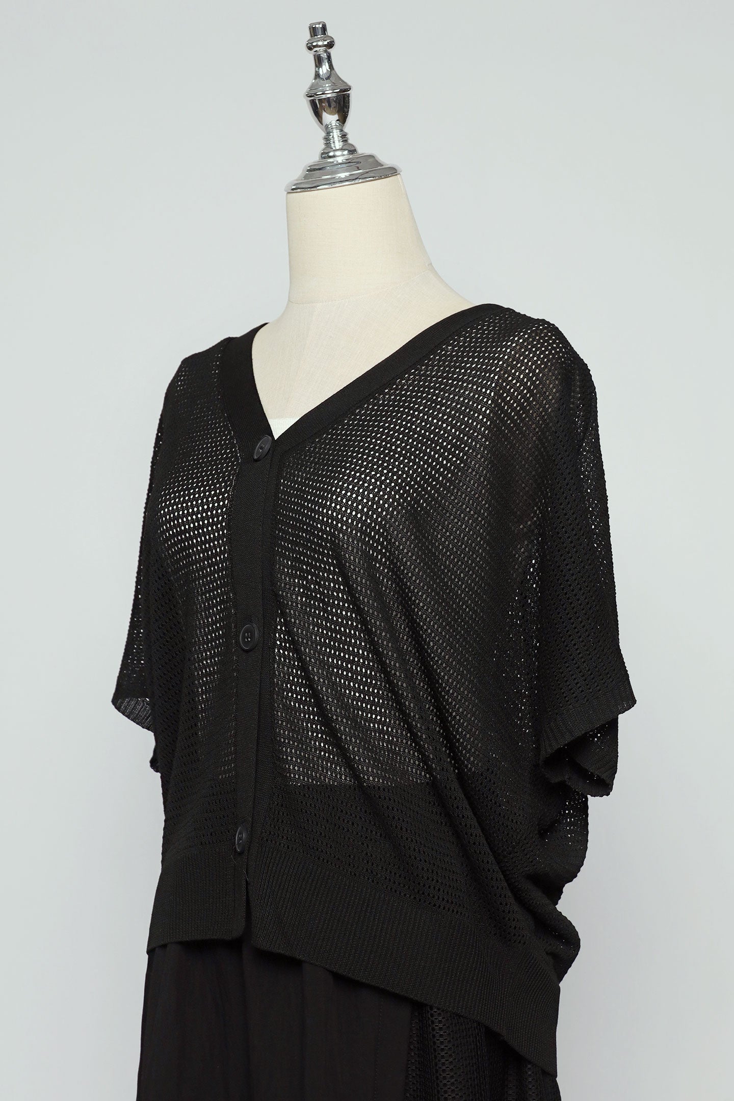PO - Qiana Cardigan in Black