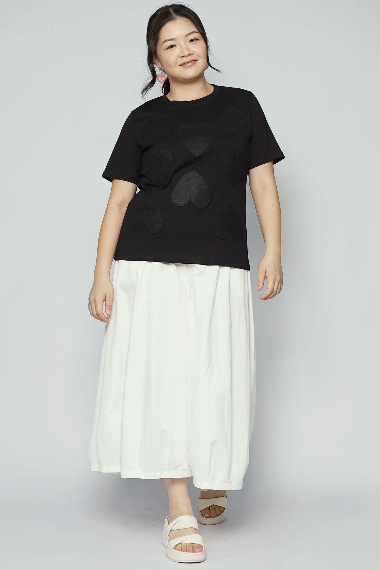 Saranghae Hearts Top in Black