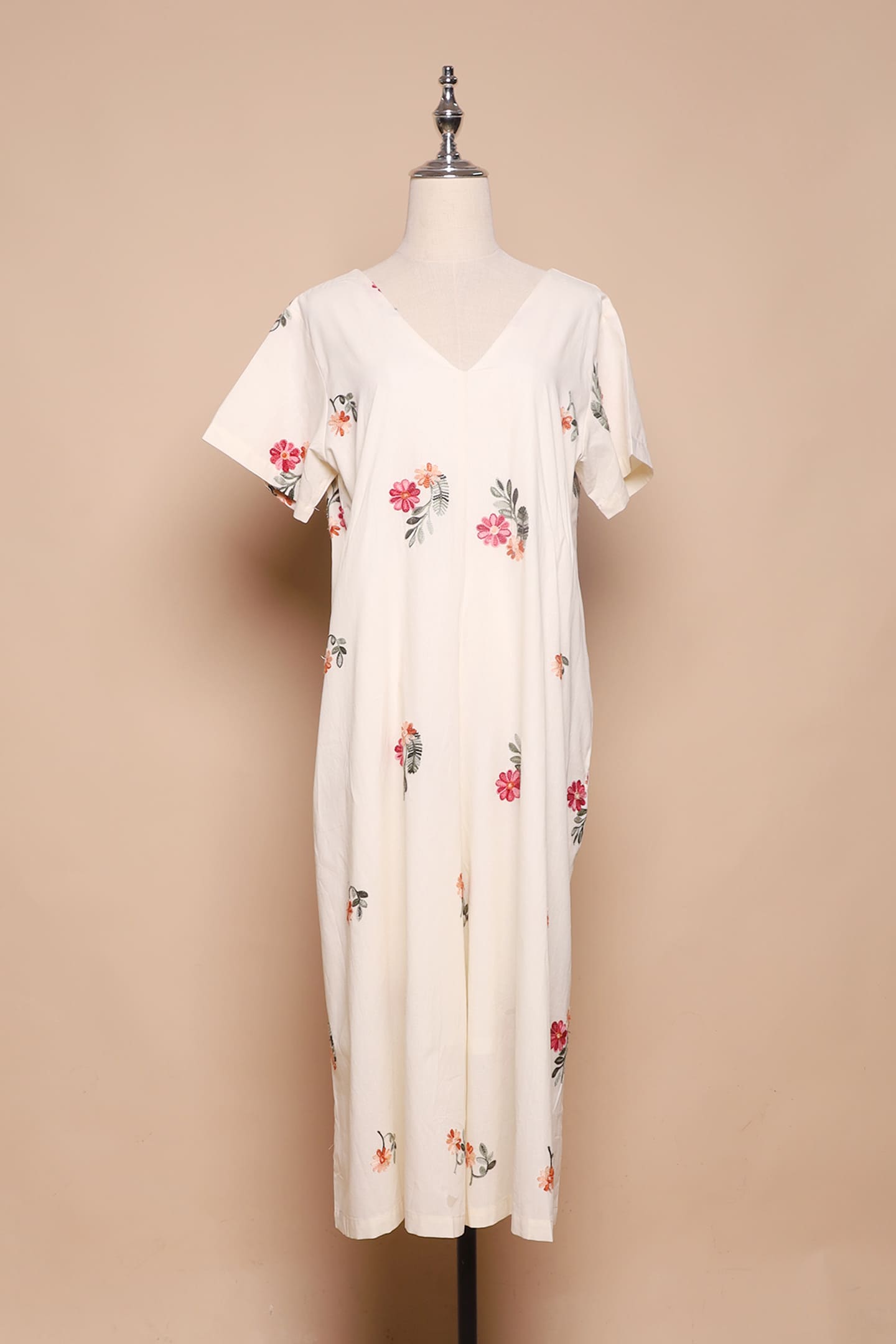 PO - Shirokuro Jumpsuit in Floral Embroidery