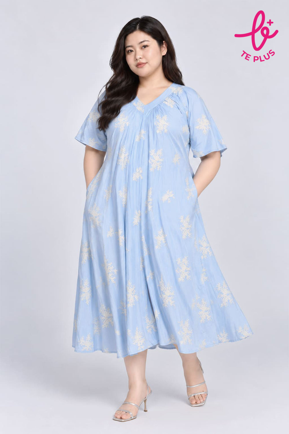 TE+ : Whitney V Dress in Snow Blossom