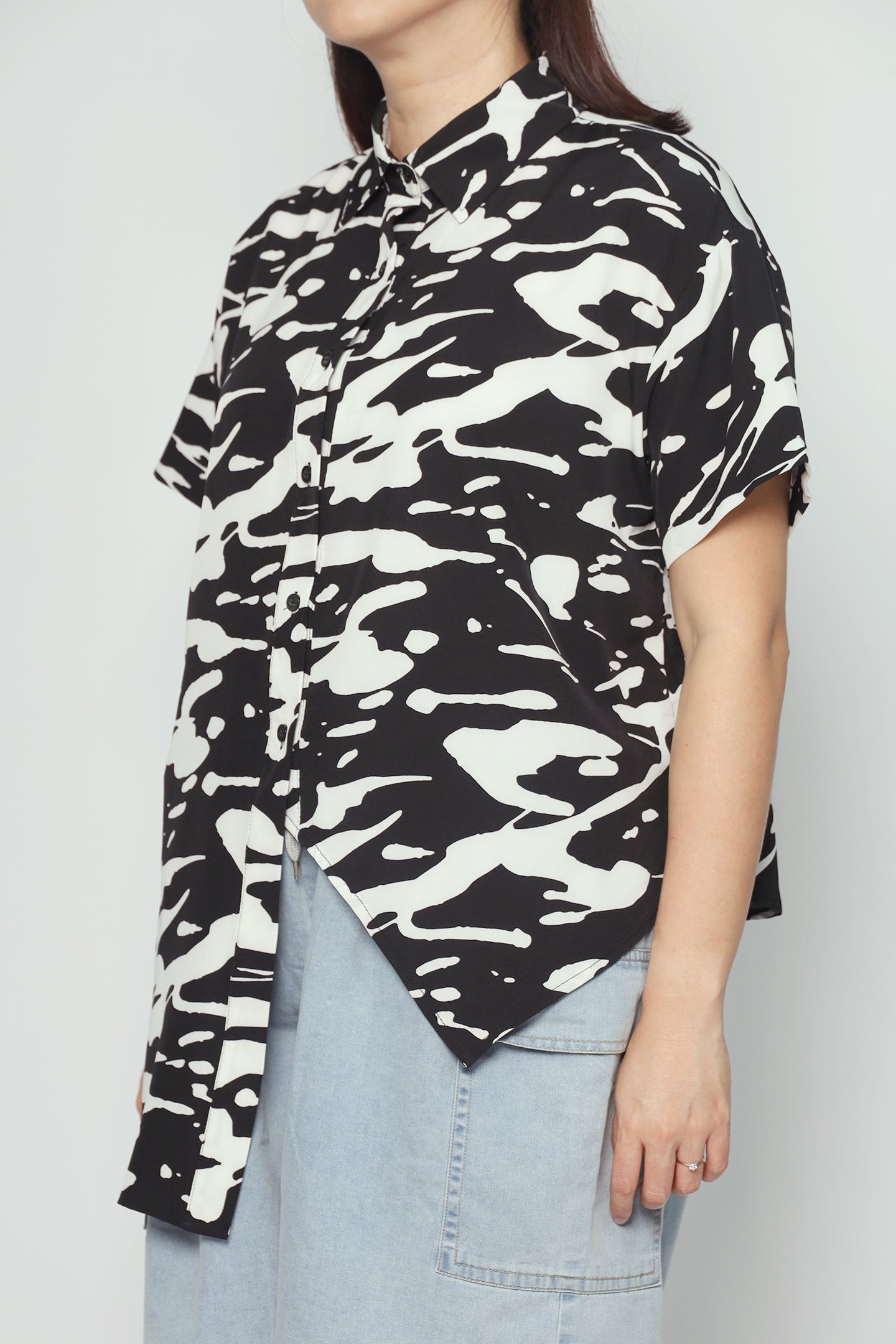 Tessie Monochrome Top