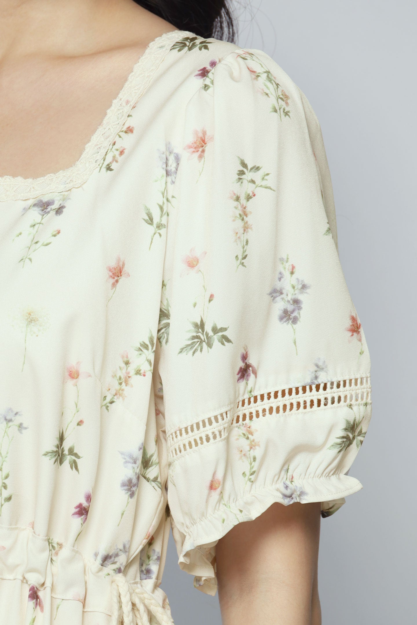 Victoria Dress in Floral Field