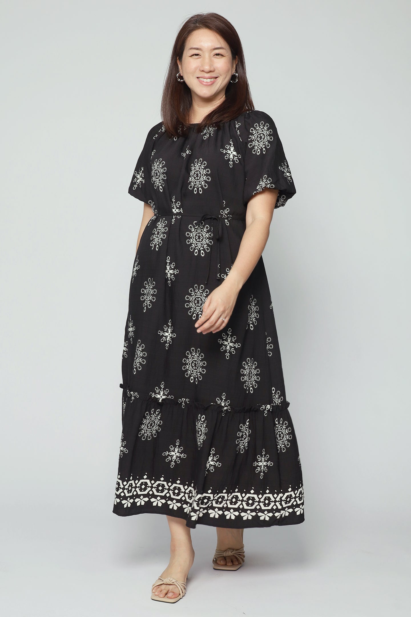 Wenya Dress in Black