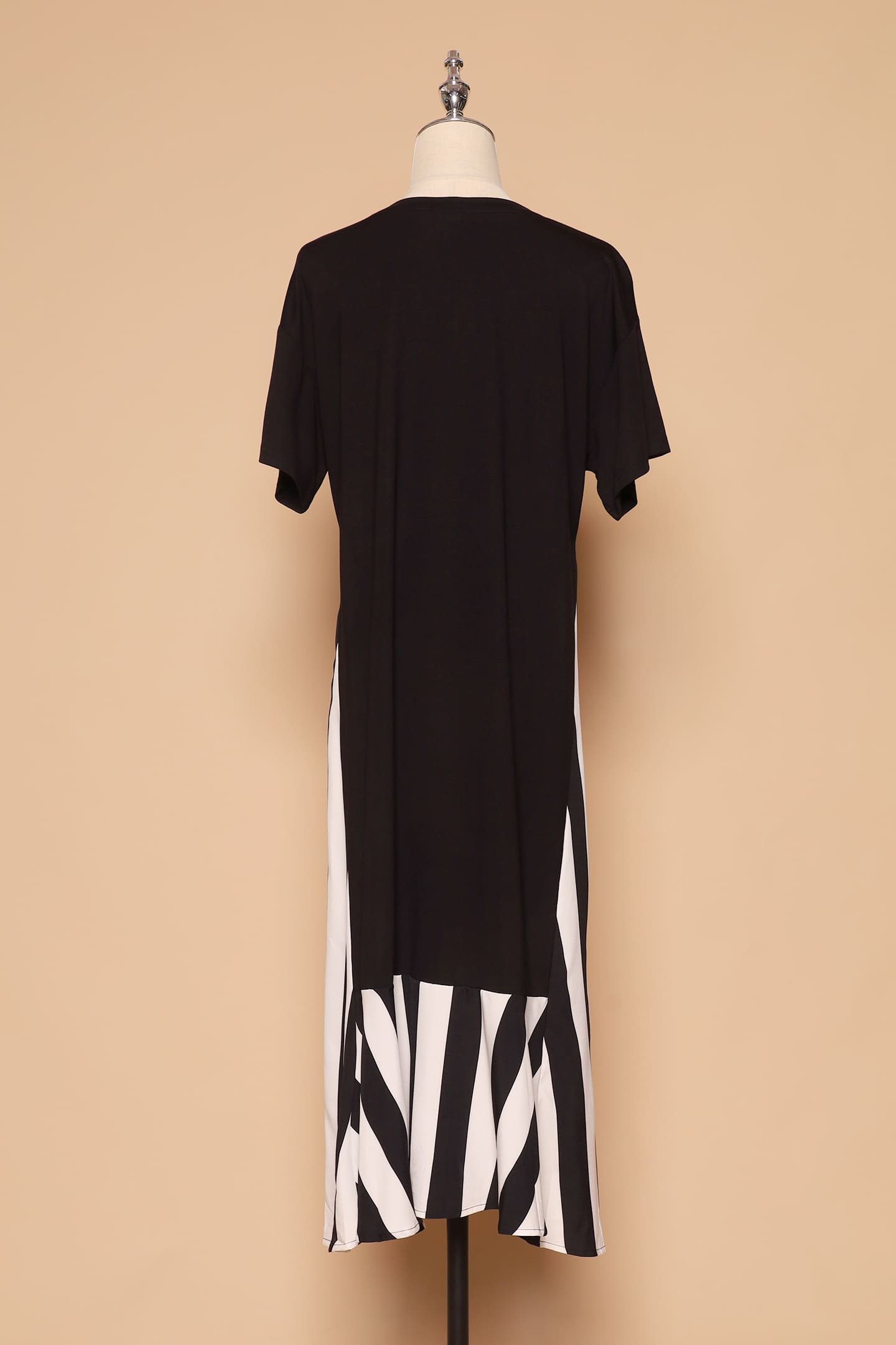 PO - Wendy Stripes Dress in Black