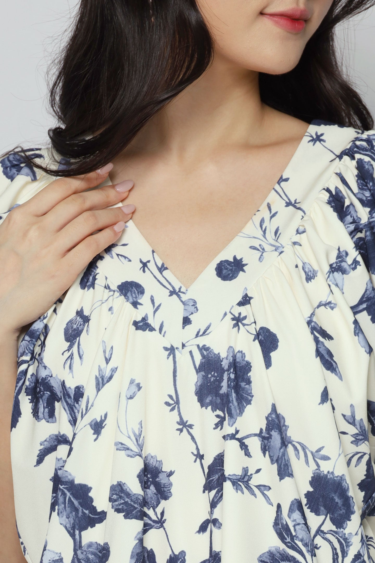 Backorders - Whitney V Dress in Porcelain