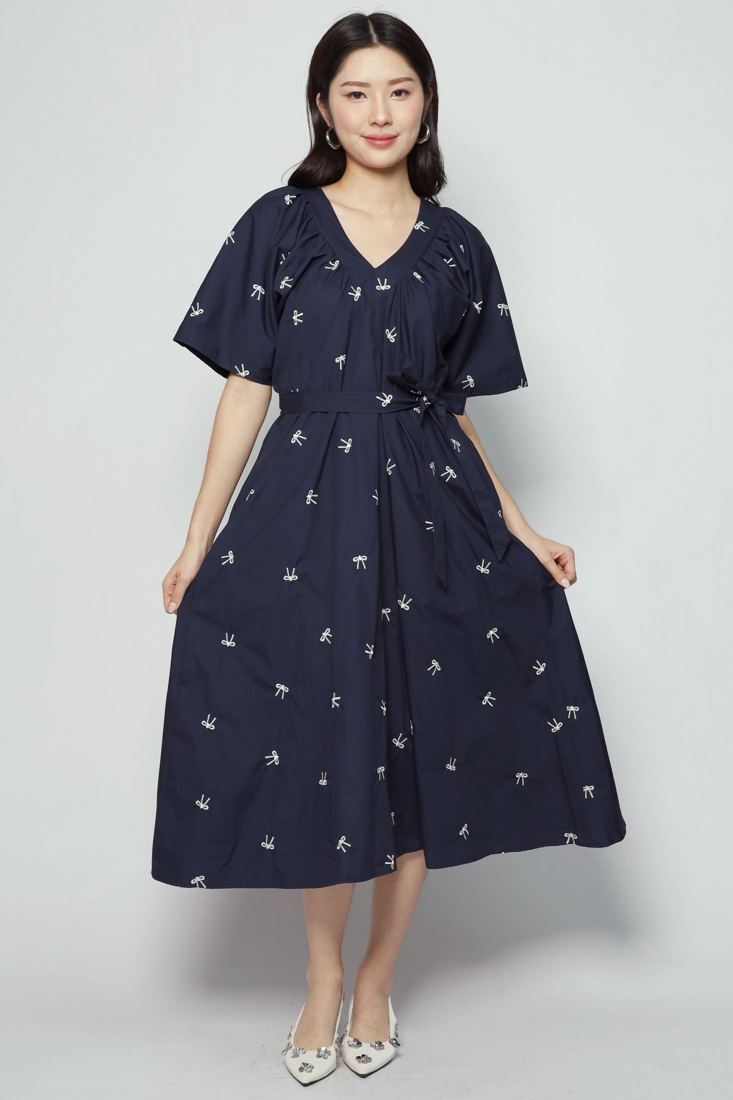 Whitney V Dress in Ribbon Bloom