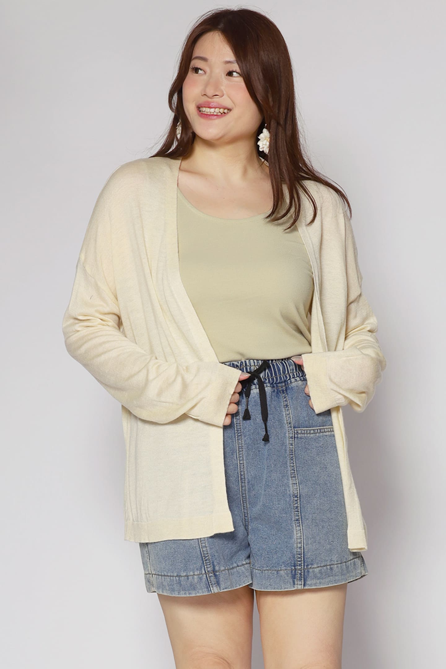 Yenti Cardigan in Cream