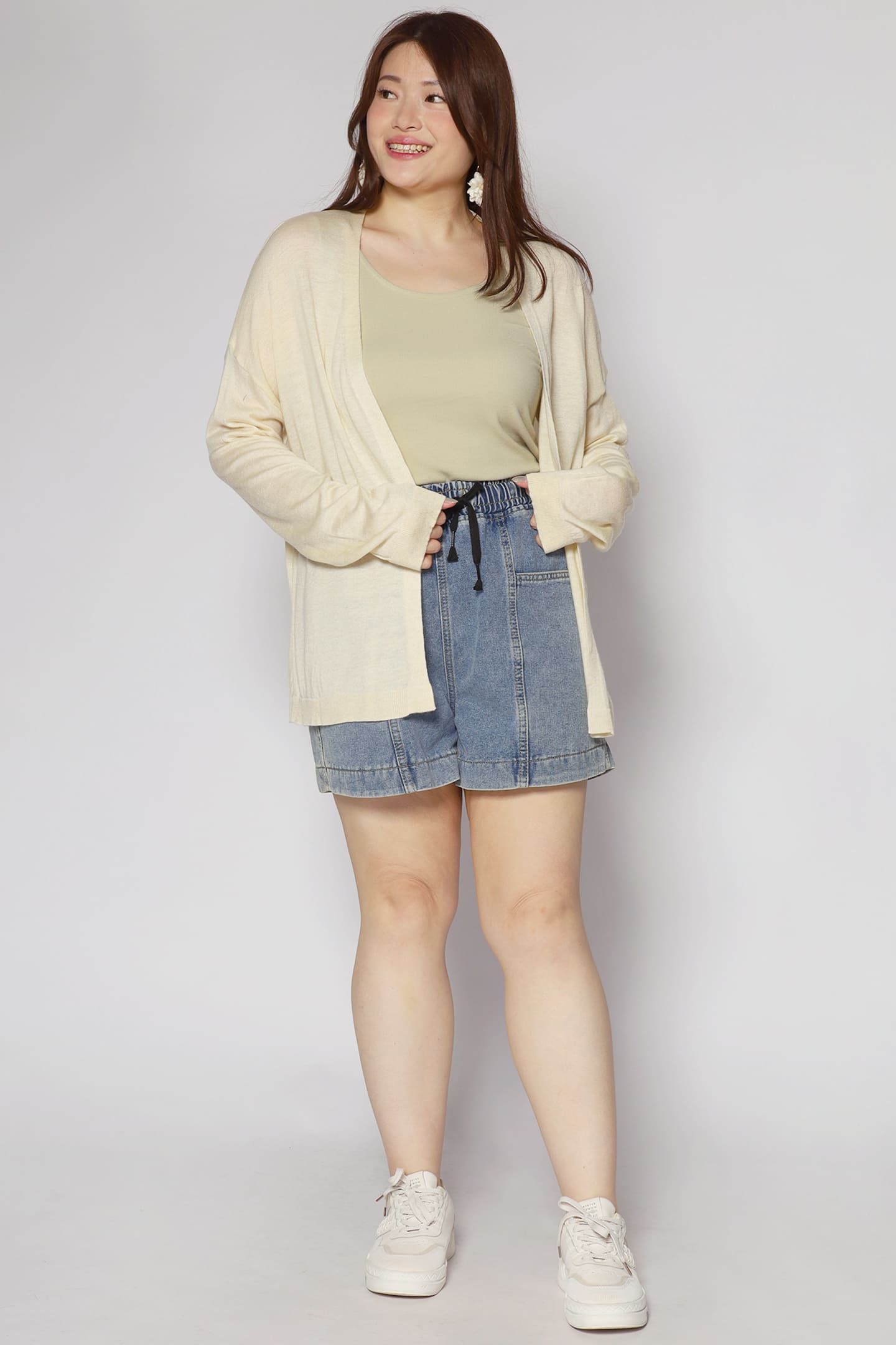 Yenti Cardigan in Cream