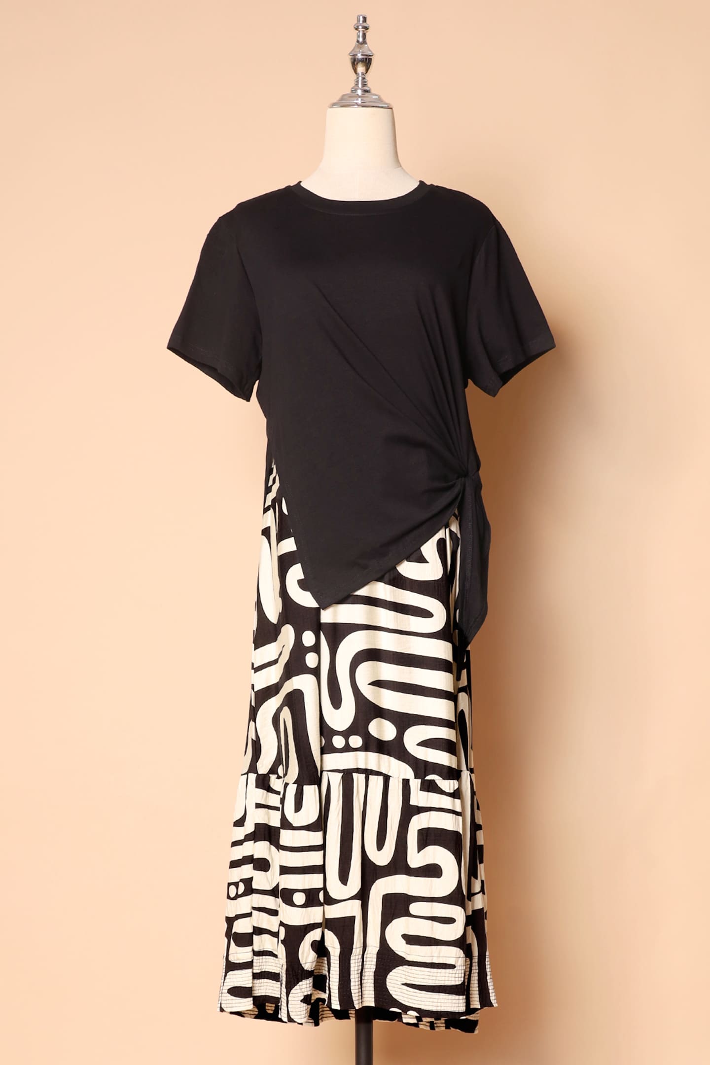 PO - Zion Abstract Dress in B/W