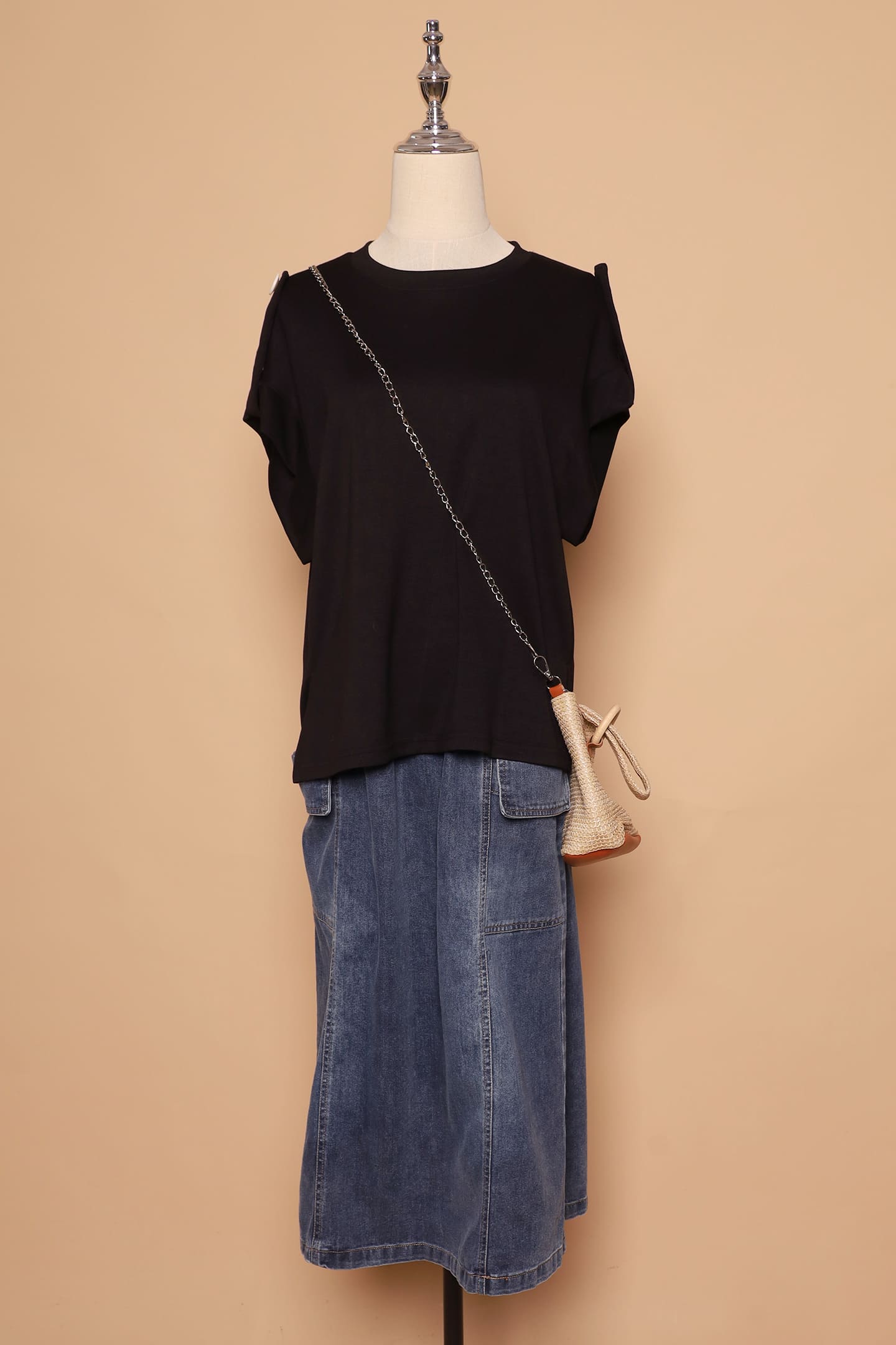 PO - Zoanne Button Shoulder Top in Black