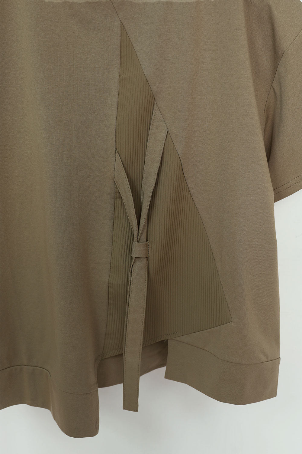 Easy by TE - Adrina Top in Khaki