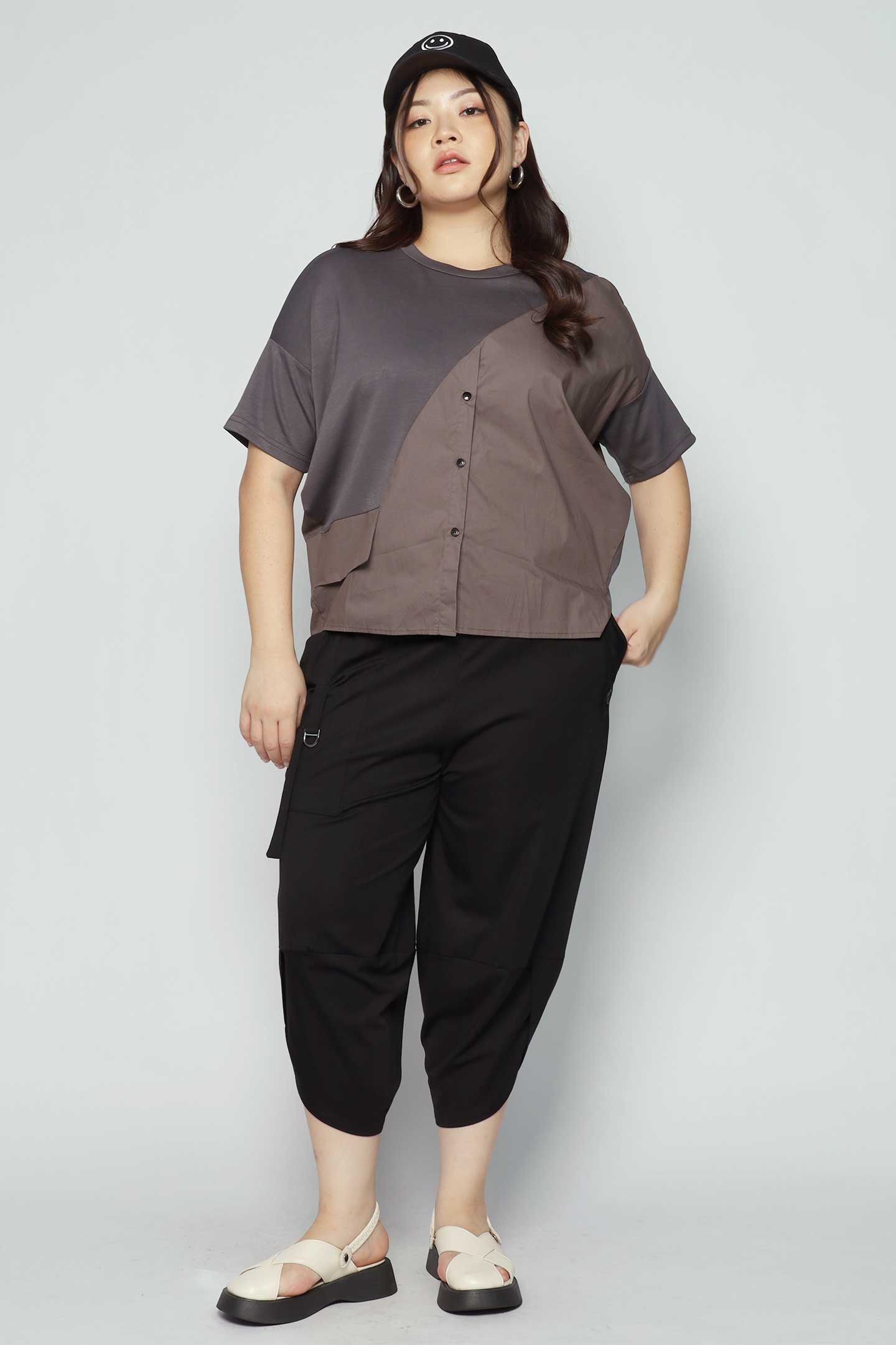 Aeris Pants in Black