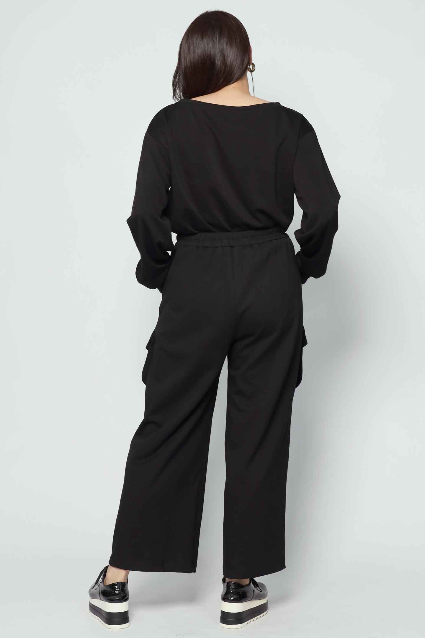 Aero Cargo Pants in Black