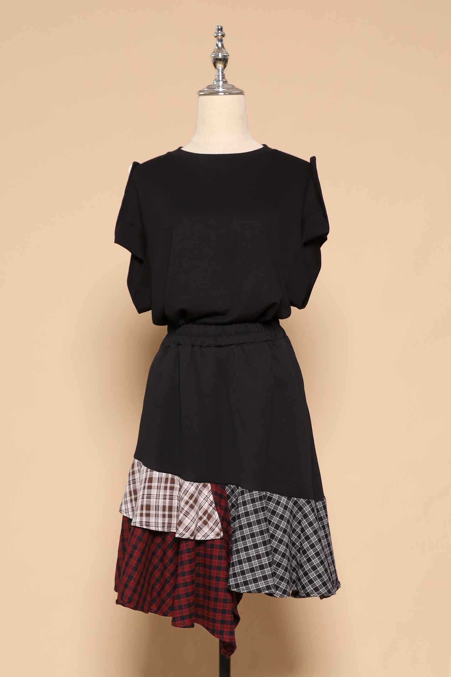 PO - Aira Skirt in Checks