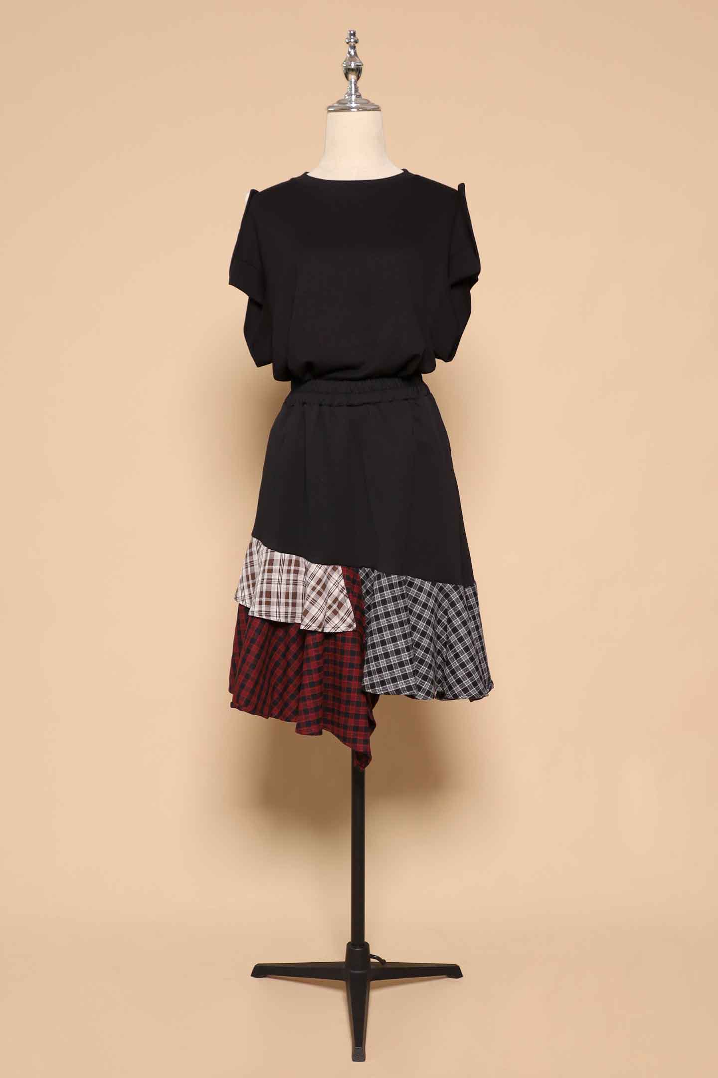 PO - Aira Skirt in Checks