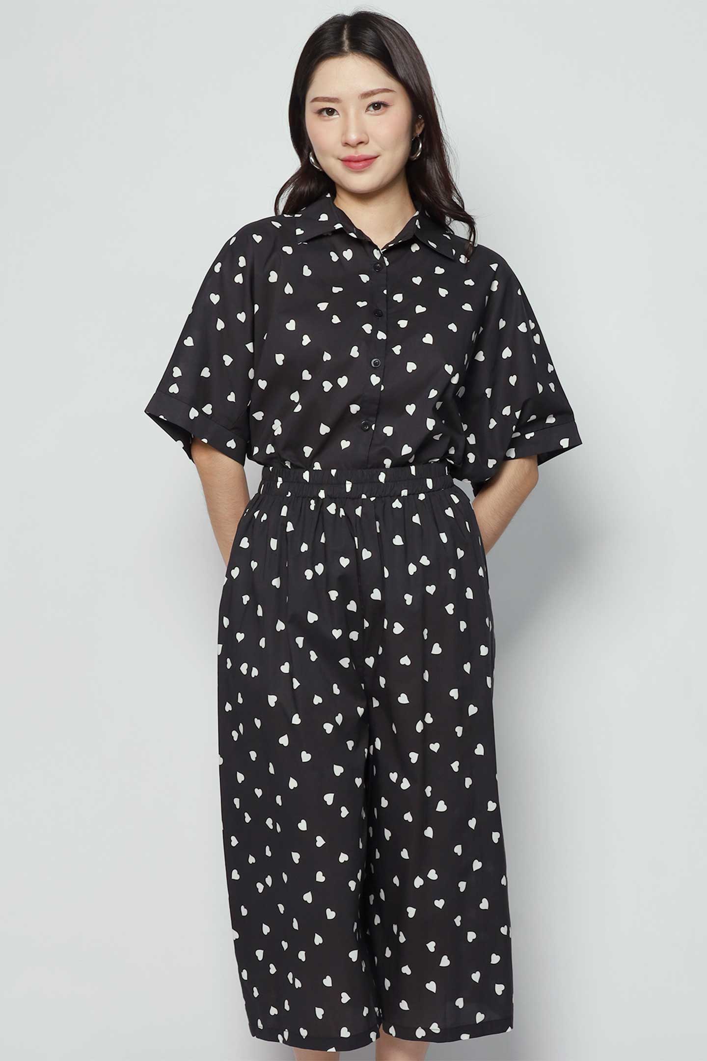 Aishiteru Hearts Printed Pants