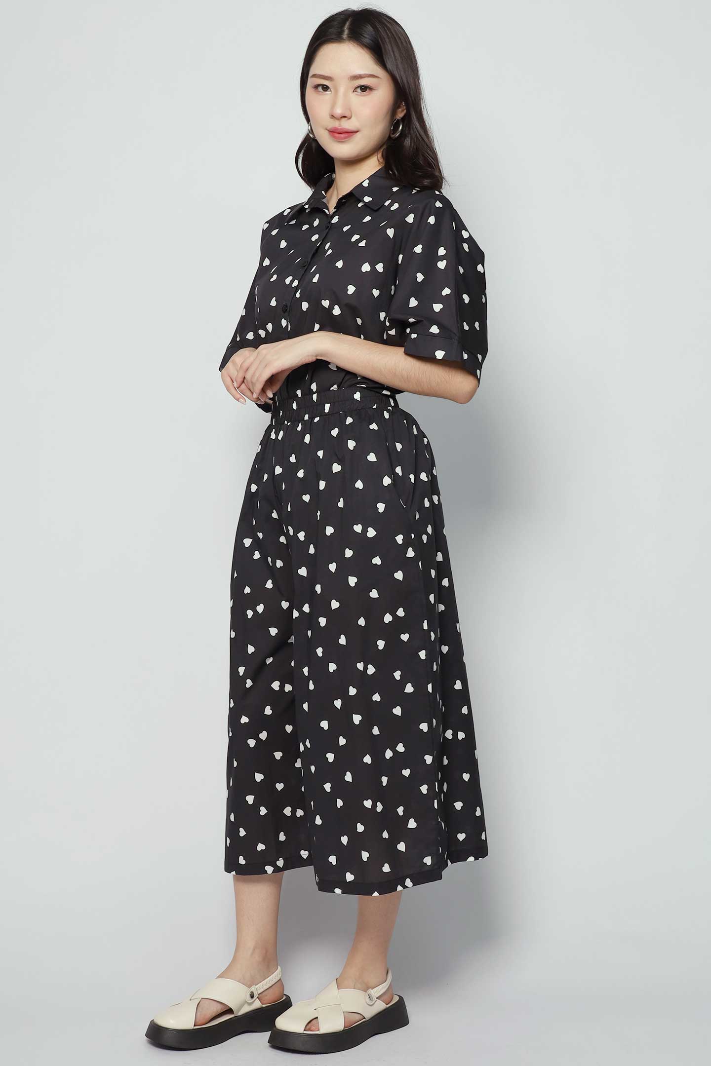 Aishiteru Hearts Printed Pants