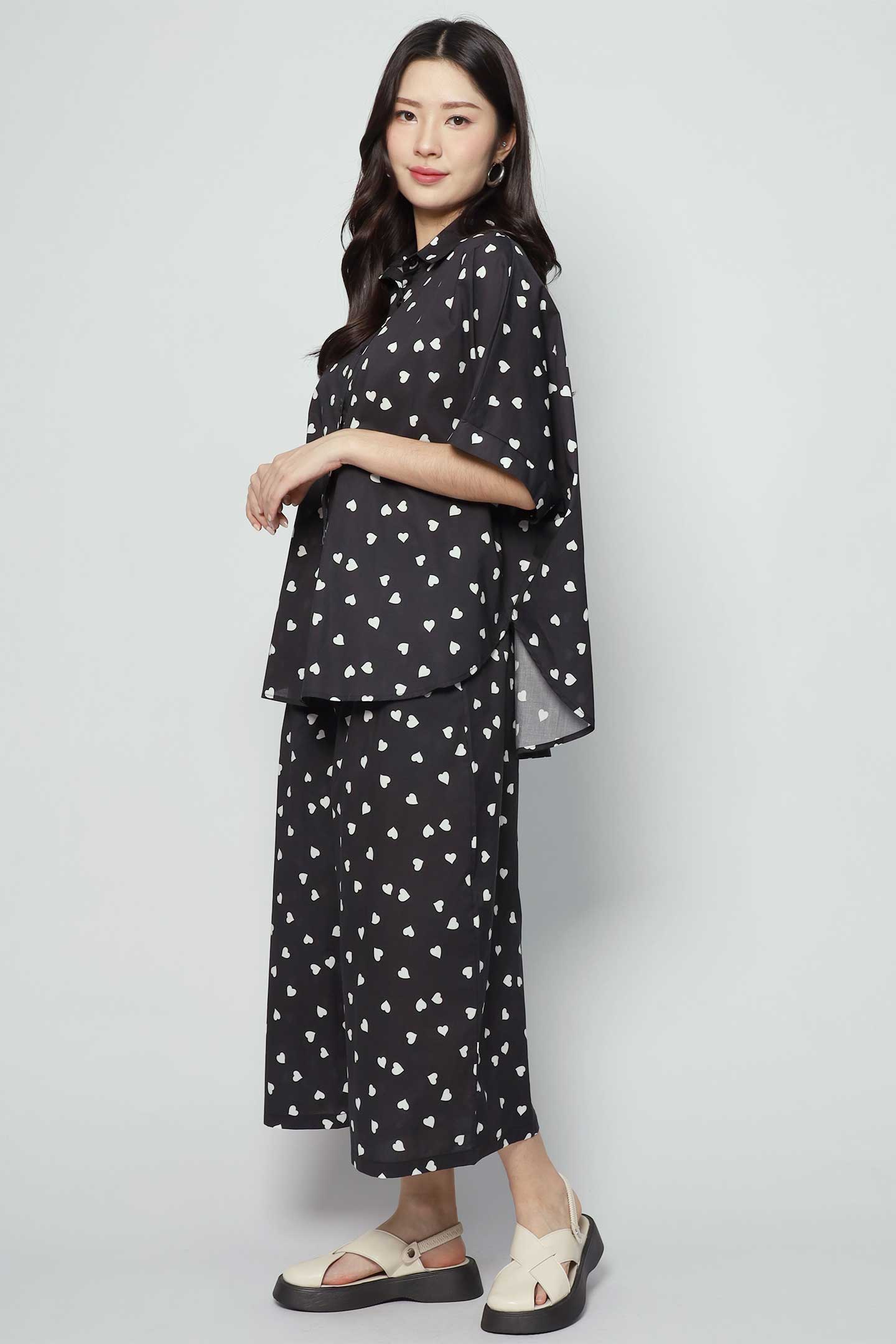 Aishiteru Hearts Printed Shirt