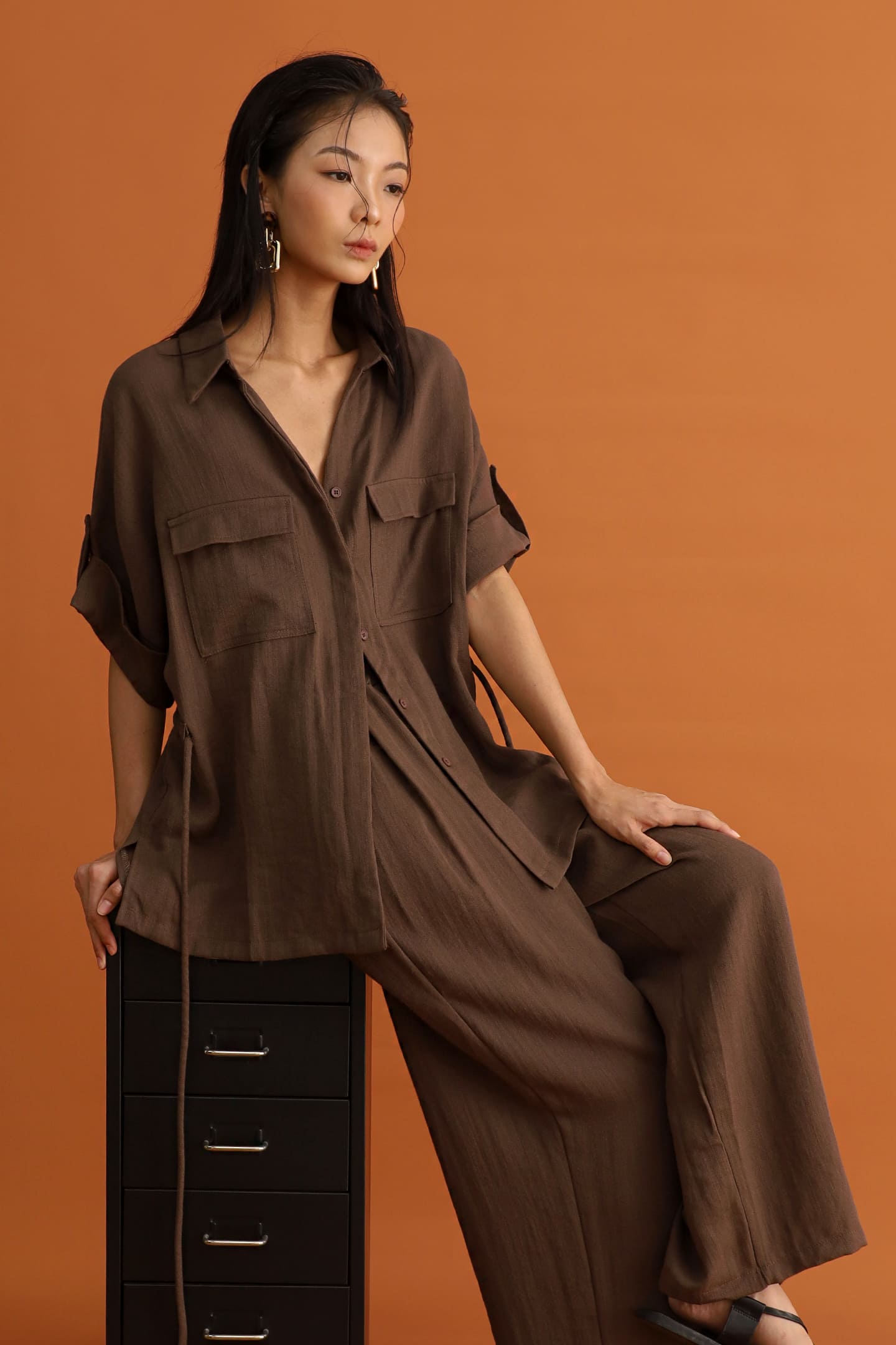 CHOSEN - Akira Pocket Shirt in Cocoa Brown