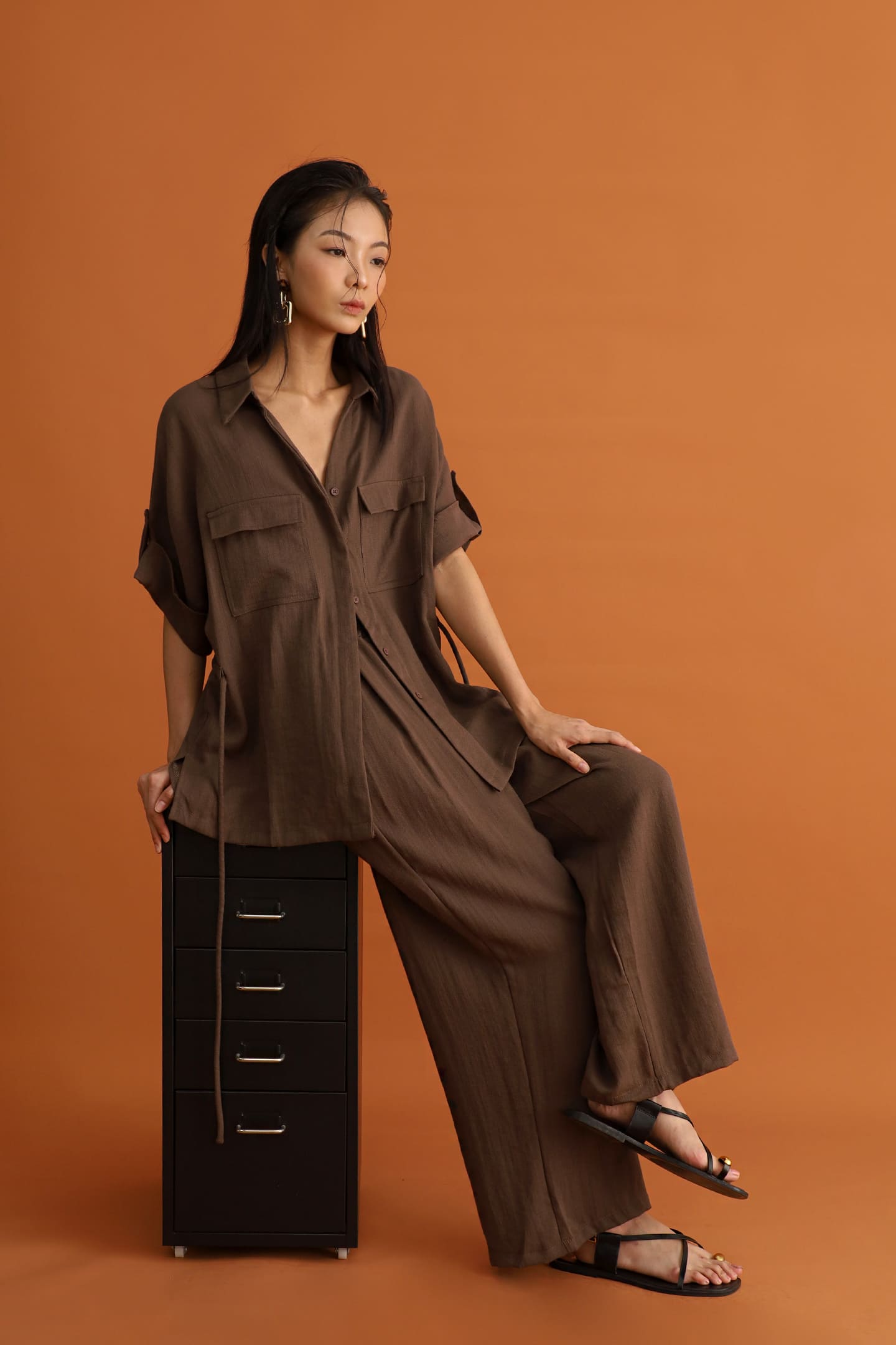 CHOSEN - Akira Pocket Shirt in Cocoa Brown